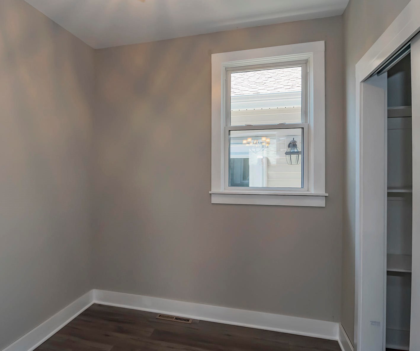 3651 Van Norman Ave, Cudahy WI  53110-1118 exterior