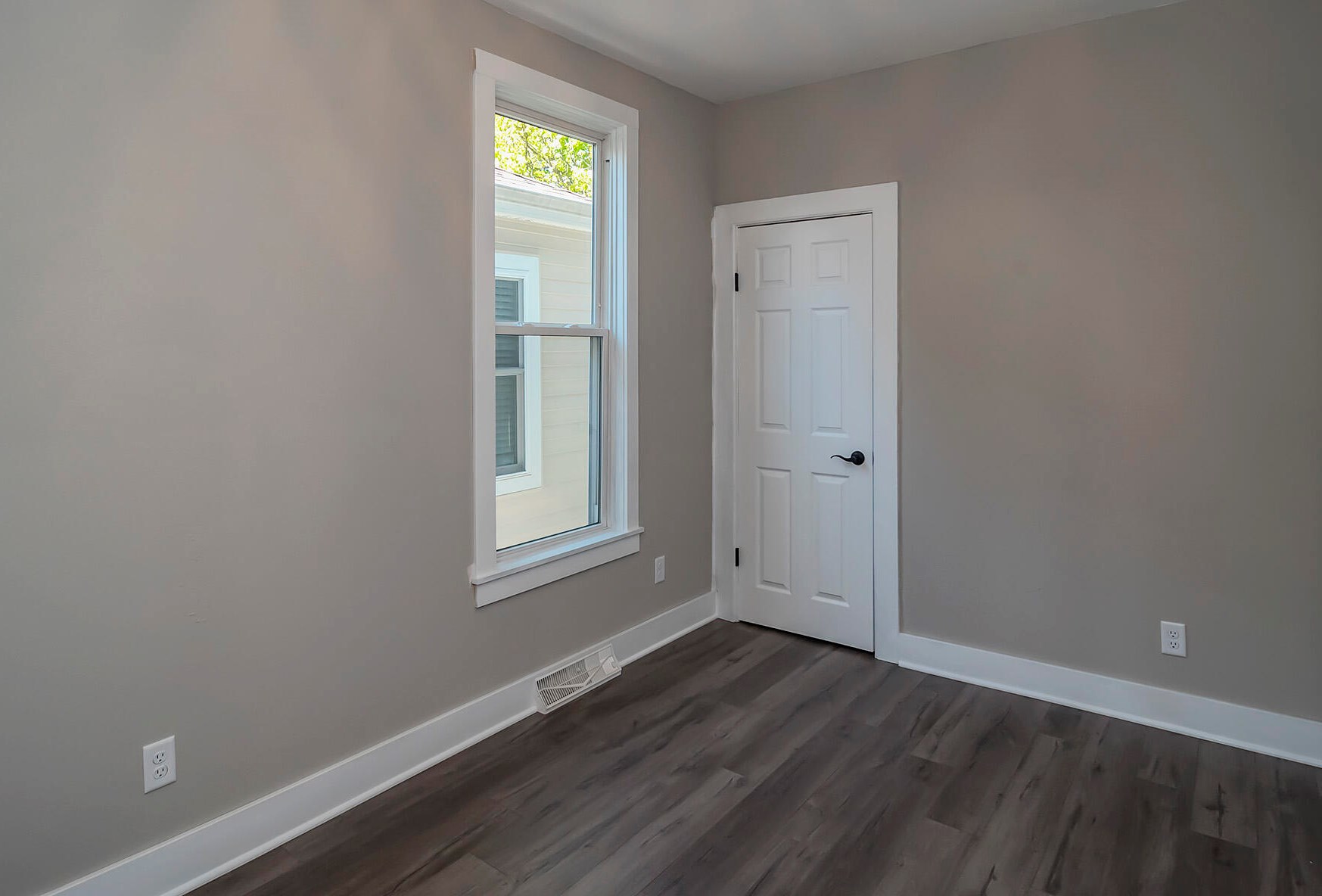 3651 Van Norman Ave, Cudahy WI  53110-1118 exterior