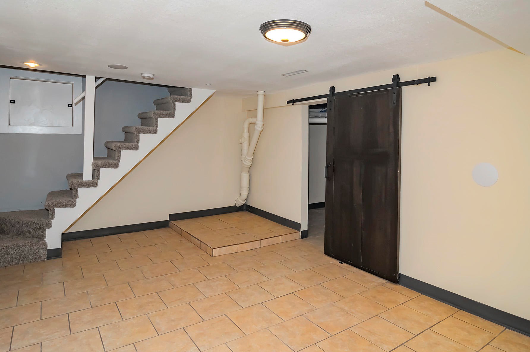 3651 Van Norman Ave, Cudahy WI  53110-1118 exterior