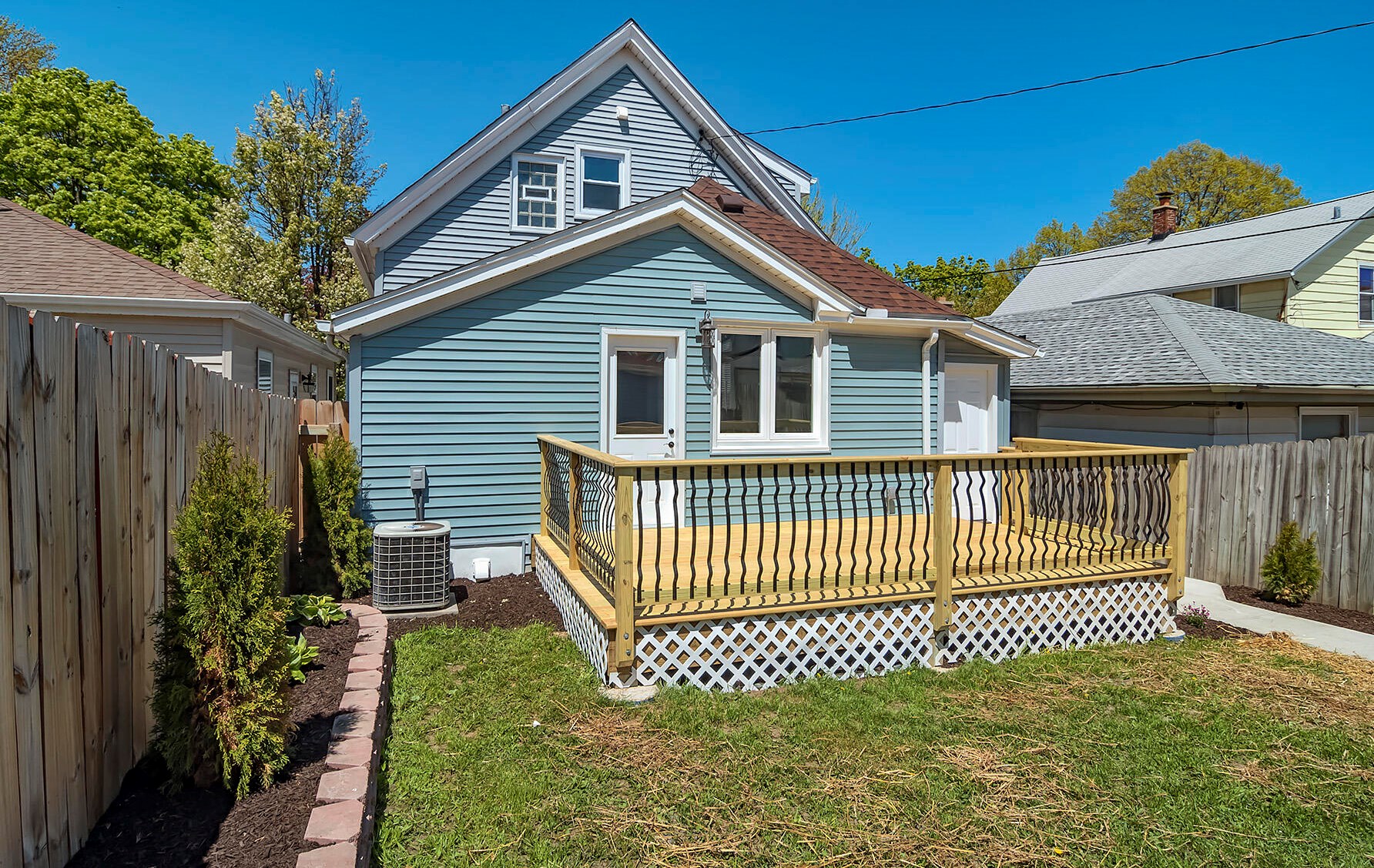 3651 Van Norman Ave, Cudahy WI  53110-1118 exterior