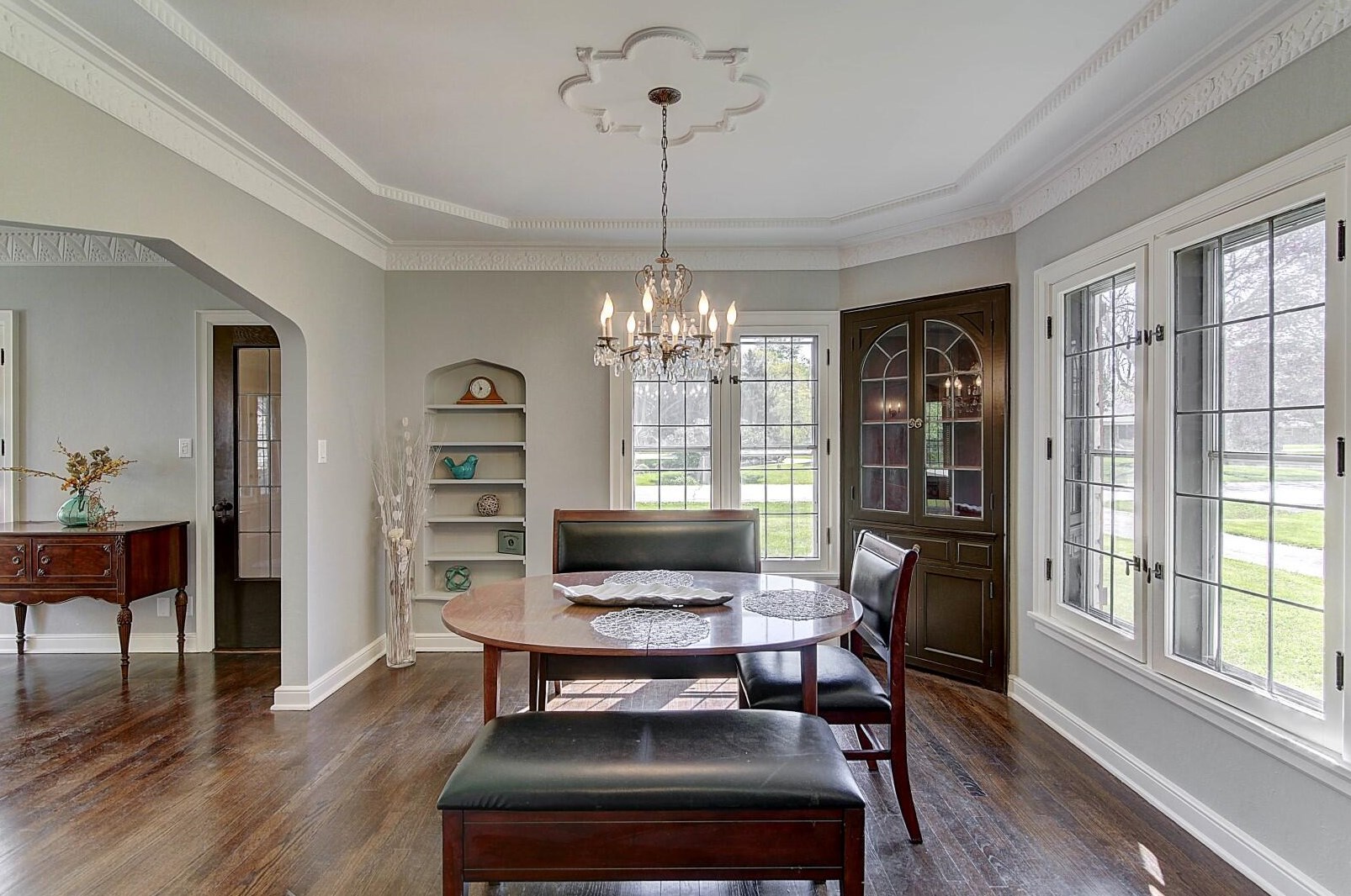 8051 37th St, Milwaukee WI  53209-1503 exterior