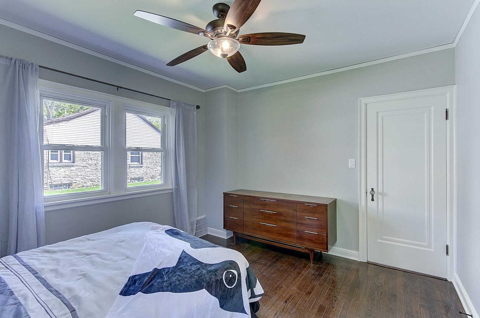 8051 37th St, Milwaukee WI  53209-1503 exterior