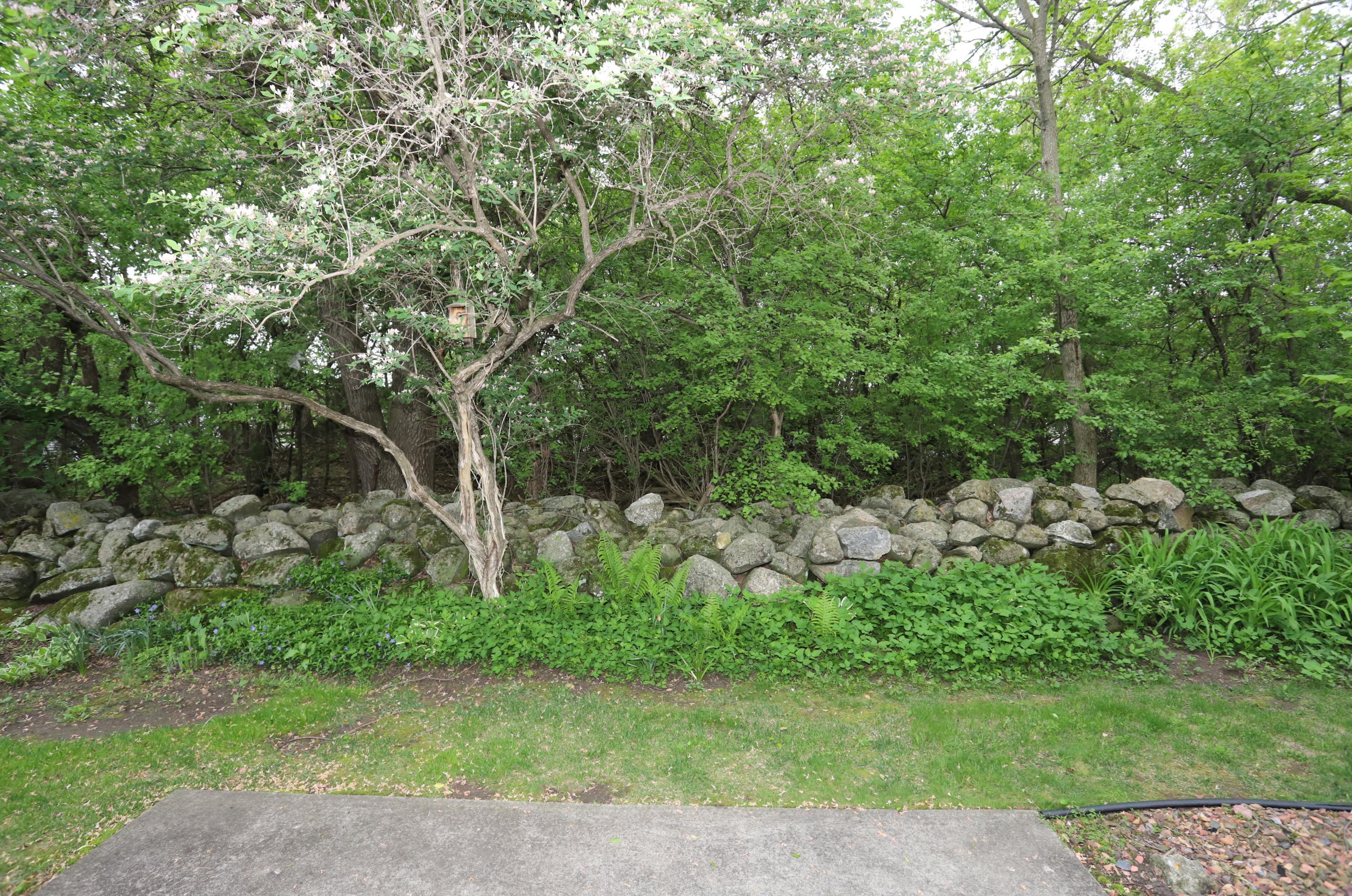 249 Oak St, Grafton WI  53024-2510 exterior
