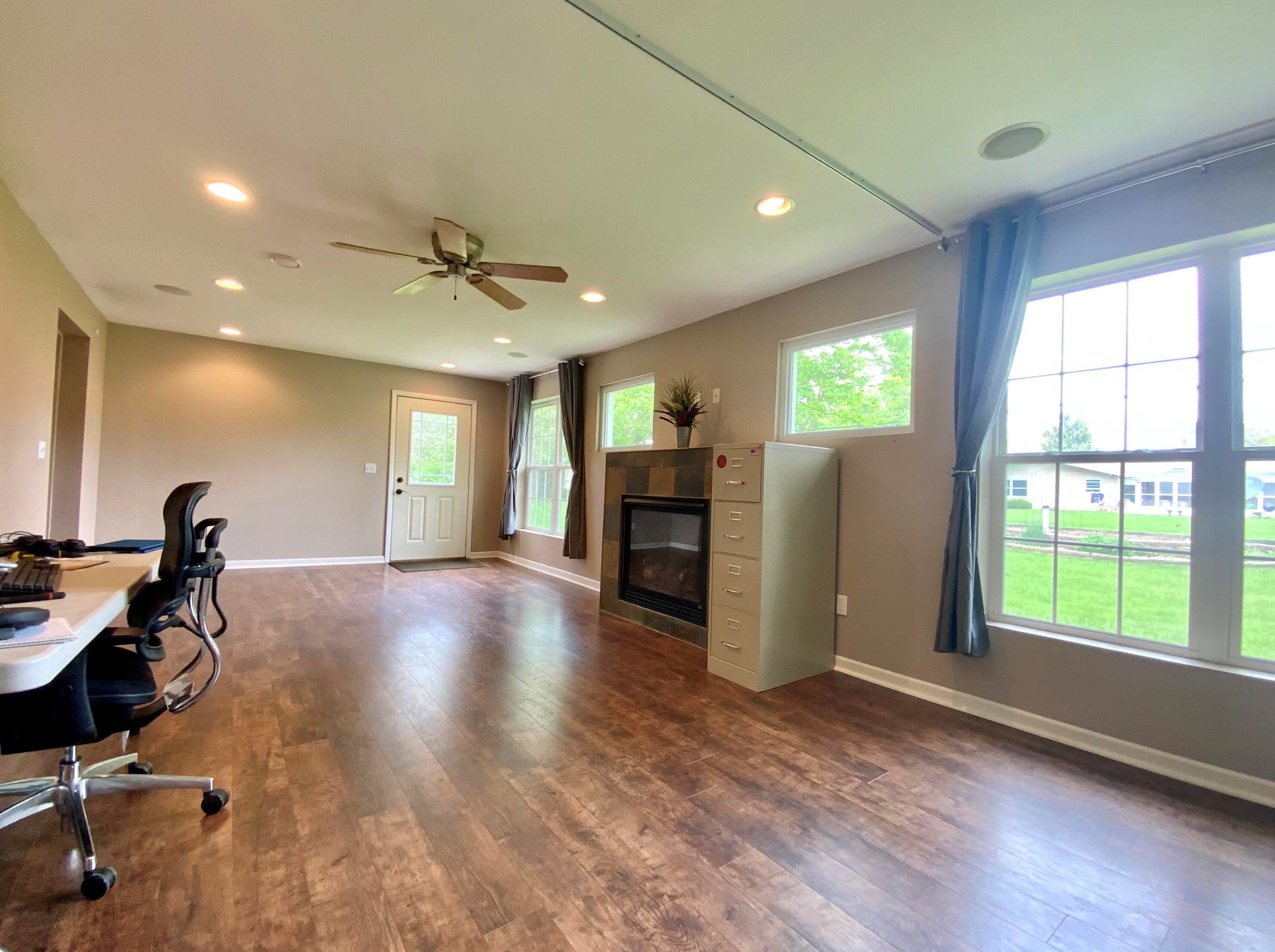 17720 Redvere Dr, Brookfield WI  53045-1322 exterior