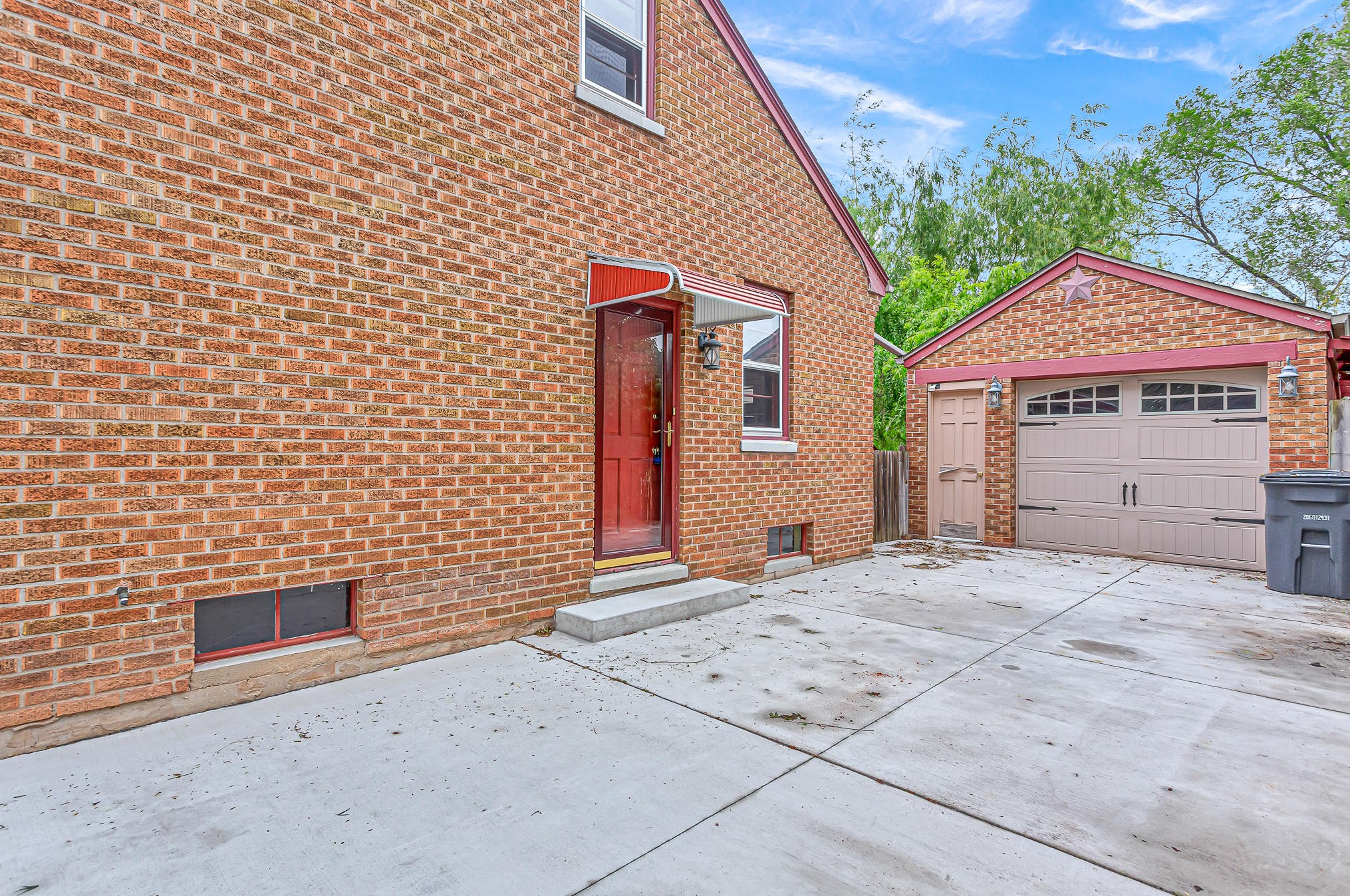 2523 20th St, Sheboygan WI  53081-6123 exterior