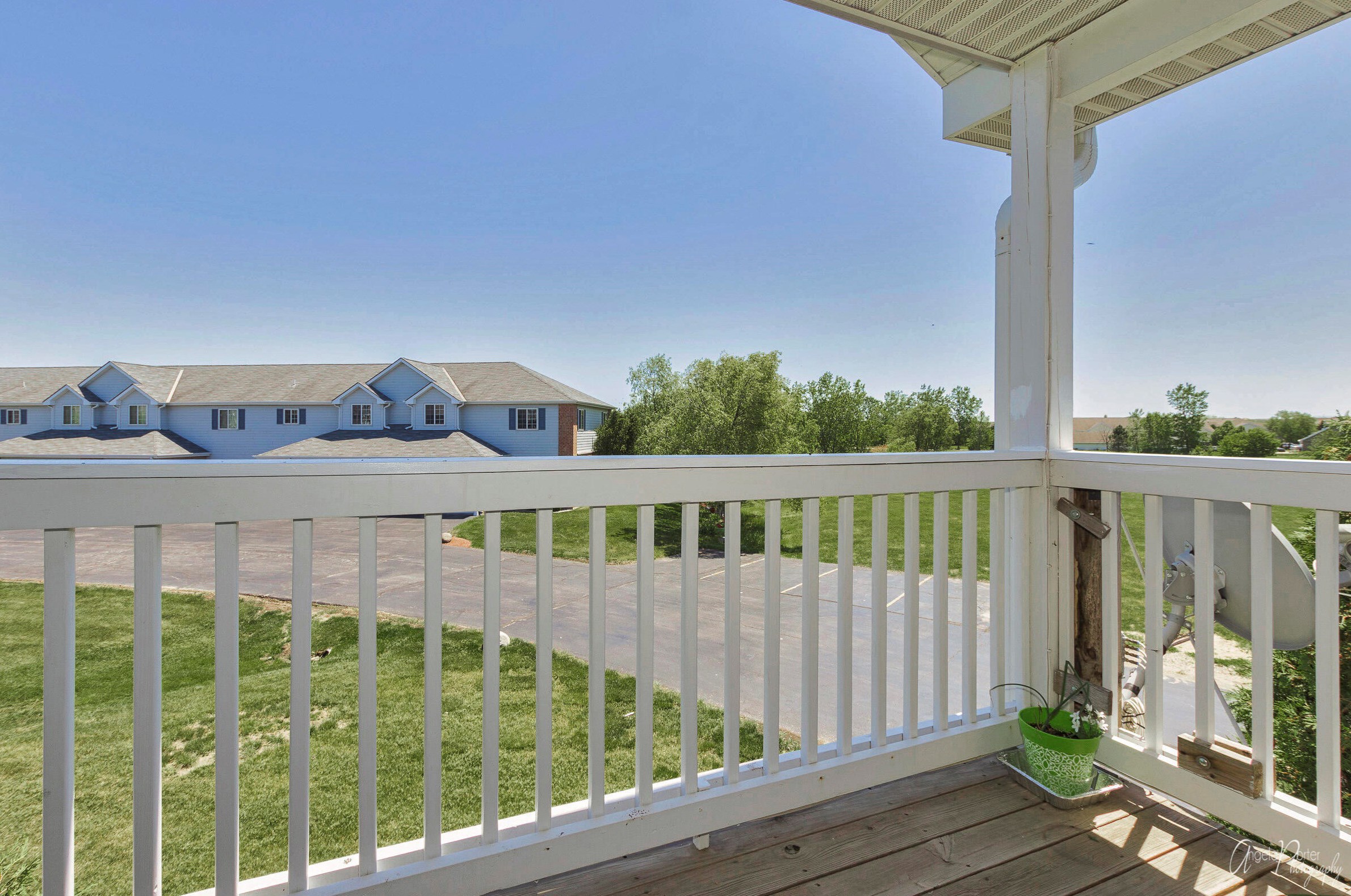 857 Boulder Trl, Racine WI  53406-6523 exterior