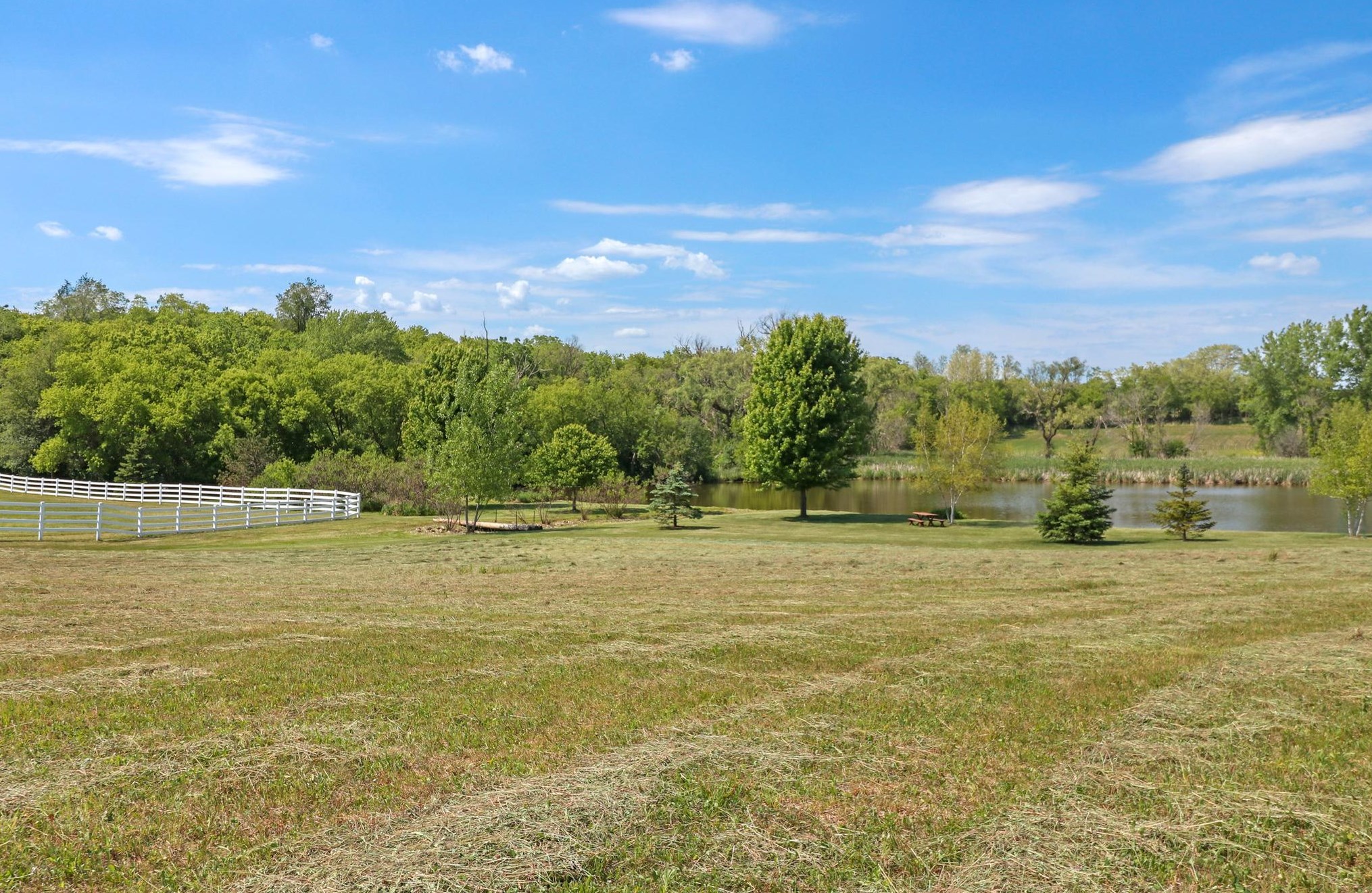 7600 184th Ave, Bristol WI  53104-9771 exterior