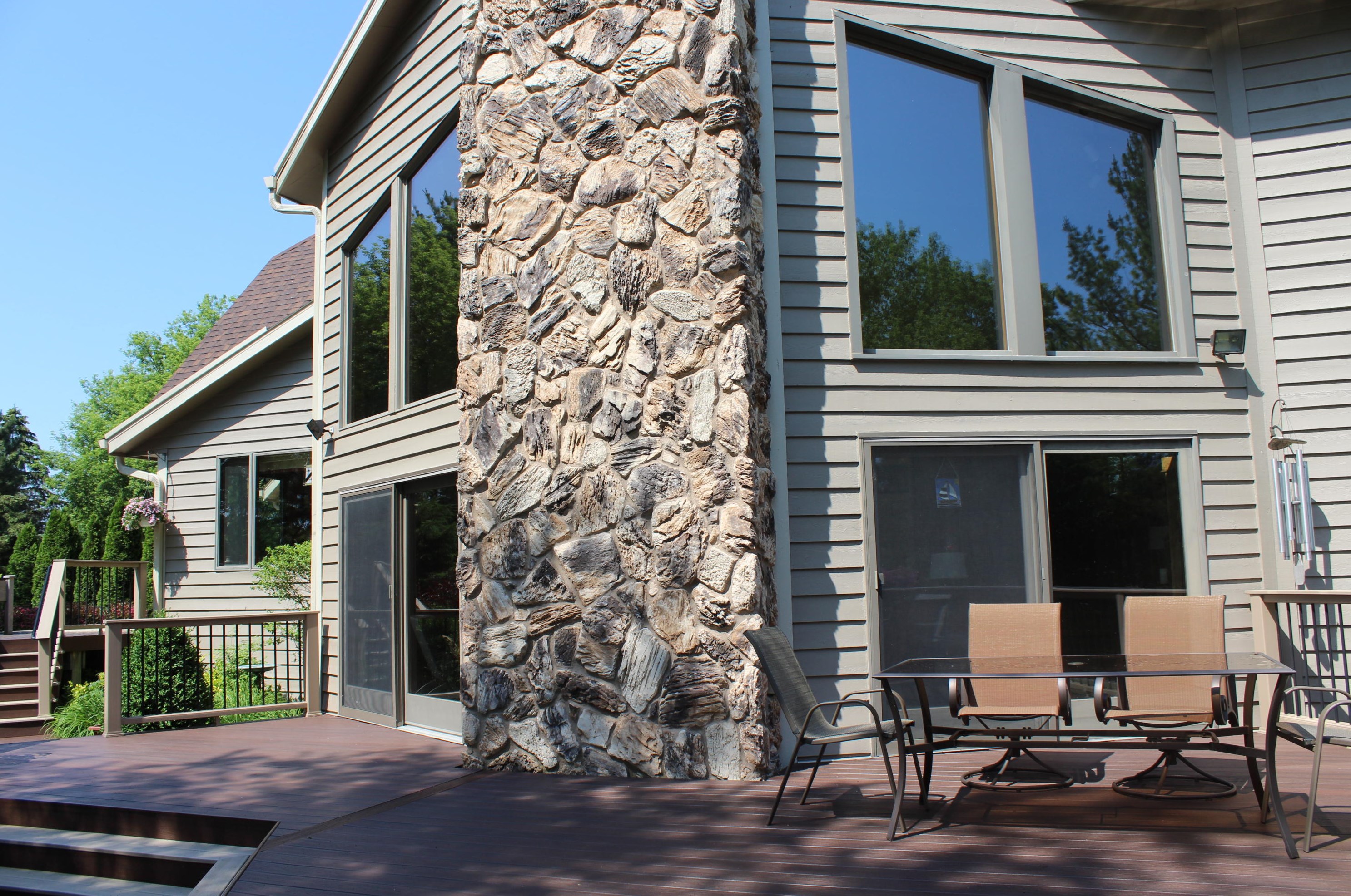 5025 Riverside Rd, Waterford, WI 53185