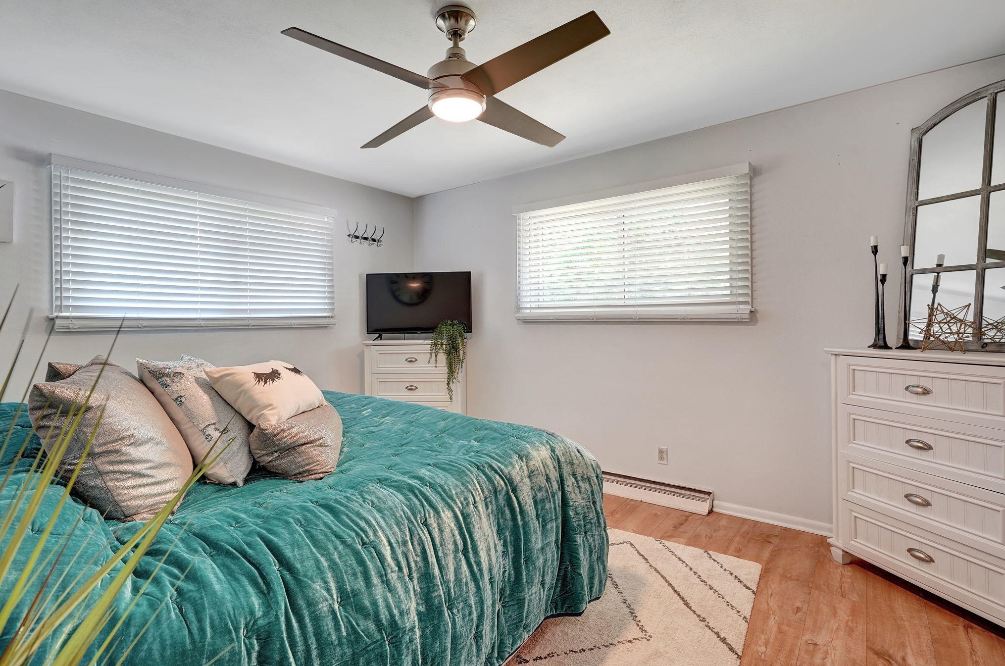 610 Echo Ln, Racine WI  53406-4112 exterior