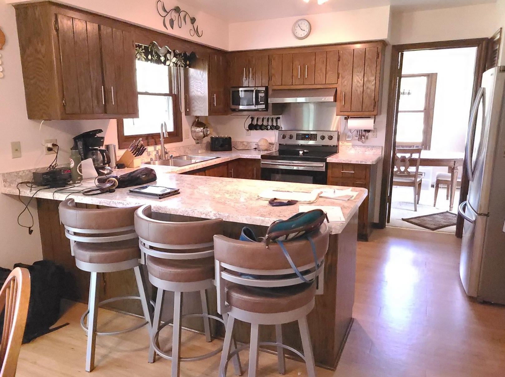 3090 Sauk Trl, Brookfield WI  53005-3702 exterior