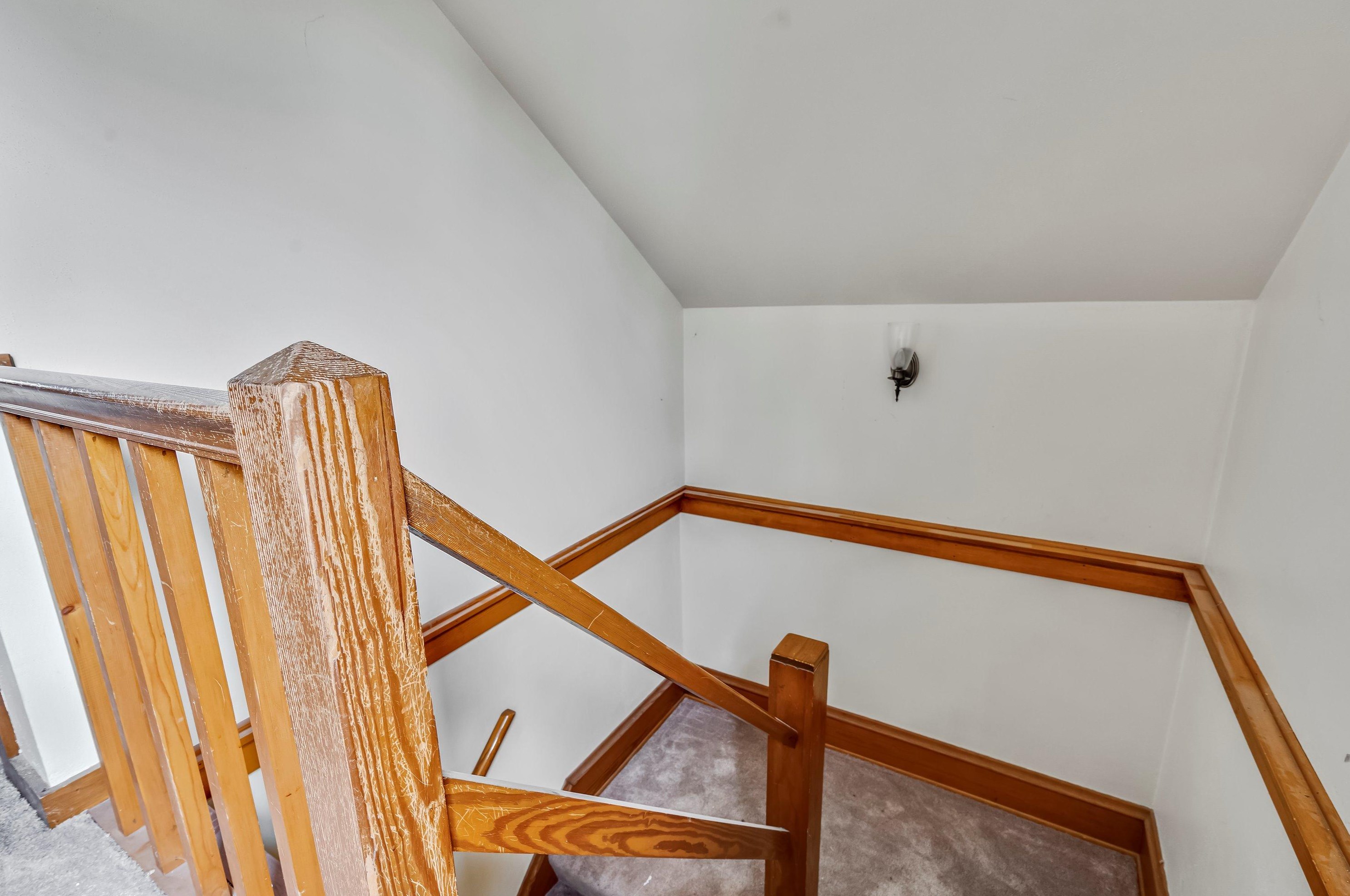 3840 Calhoun Rd, Brookfield WI  53005-2181 exterior