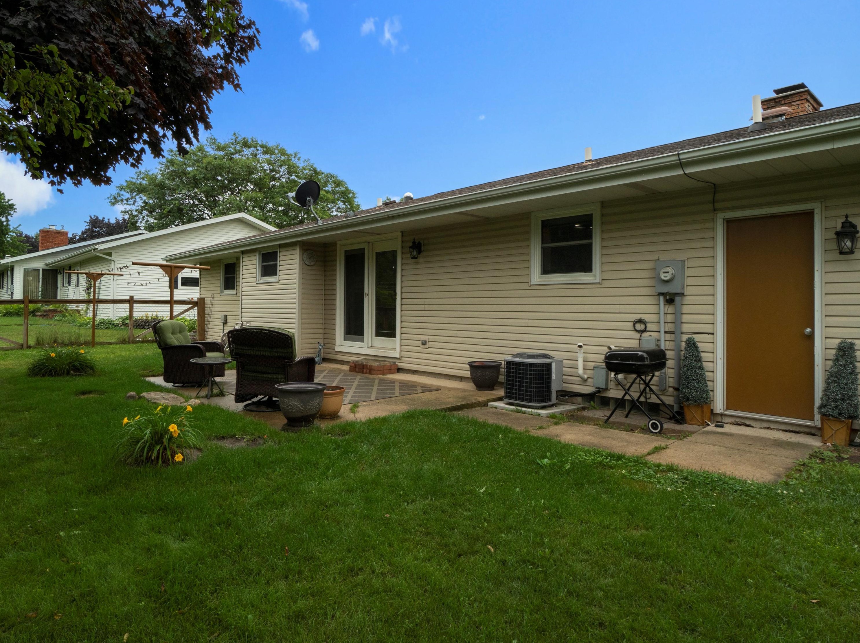 1144 1st St, Kiel WI  53042-1212 exterior