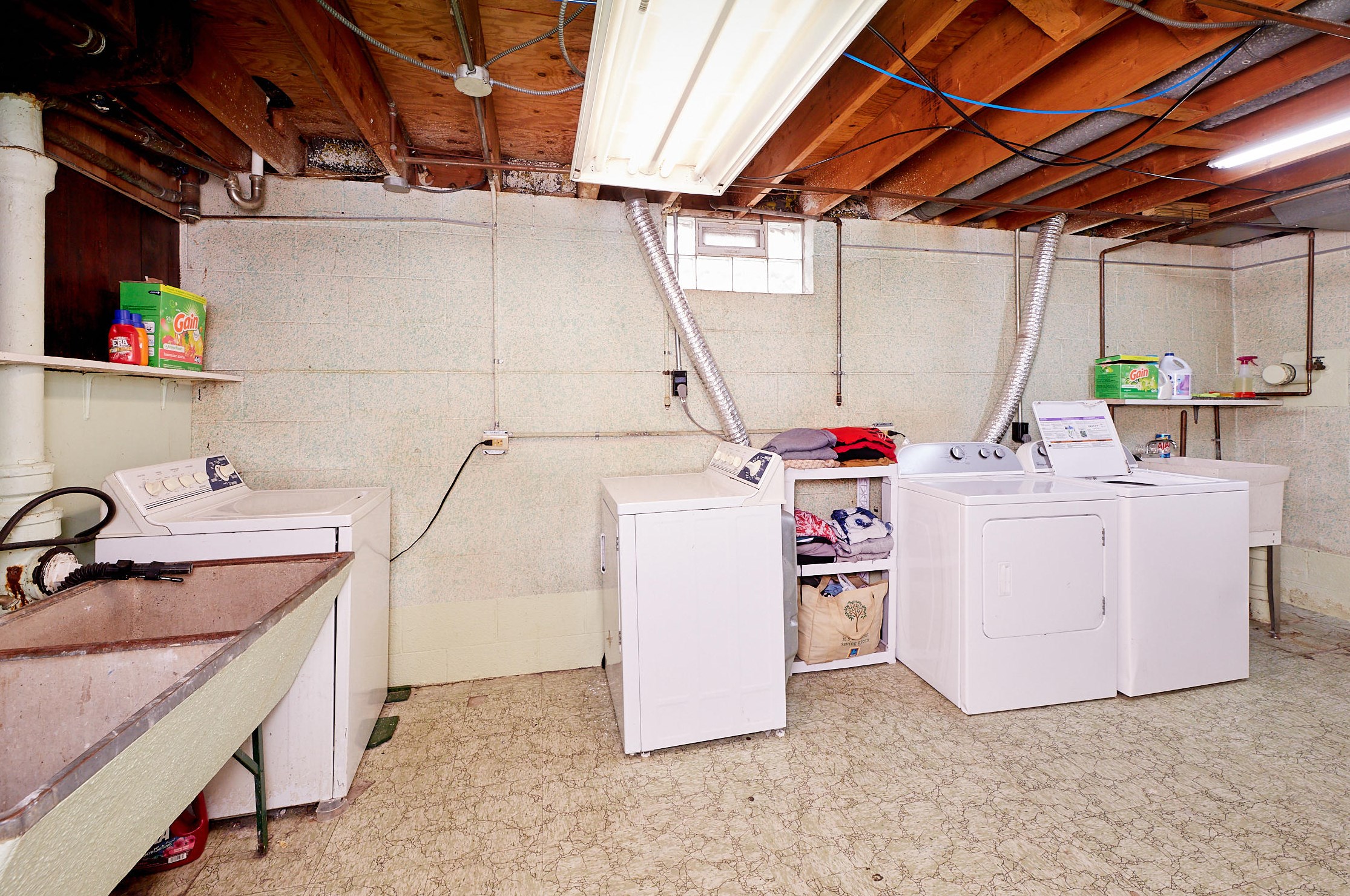 3431 Grange Ave, Cudahy WI  53110-2214 exterior