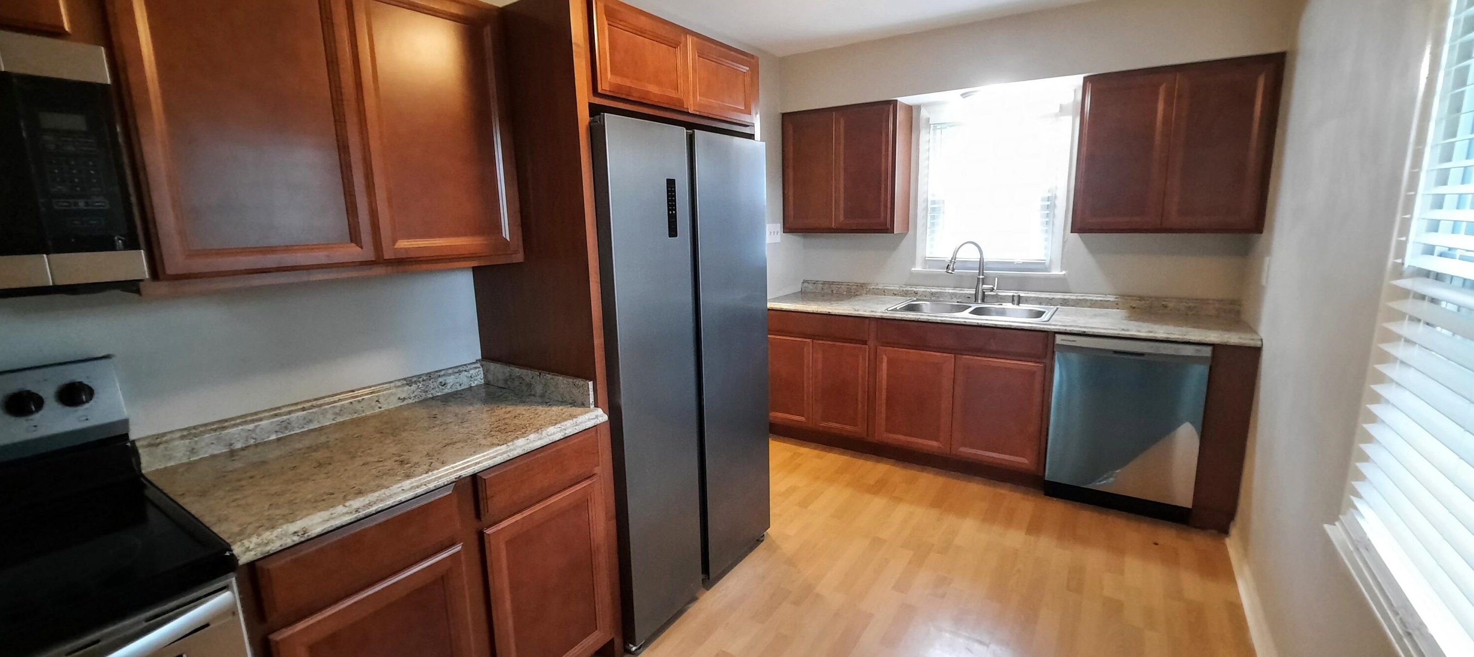 3918 70th St, Milwaukee WI  53220-2412 exterior