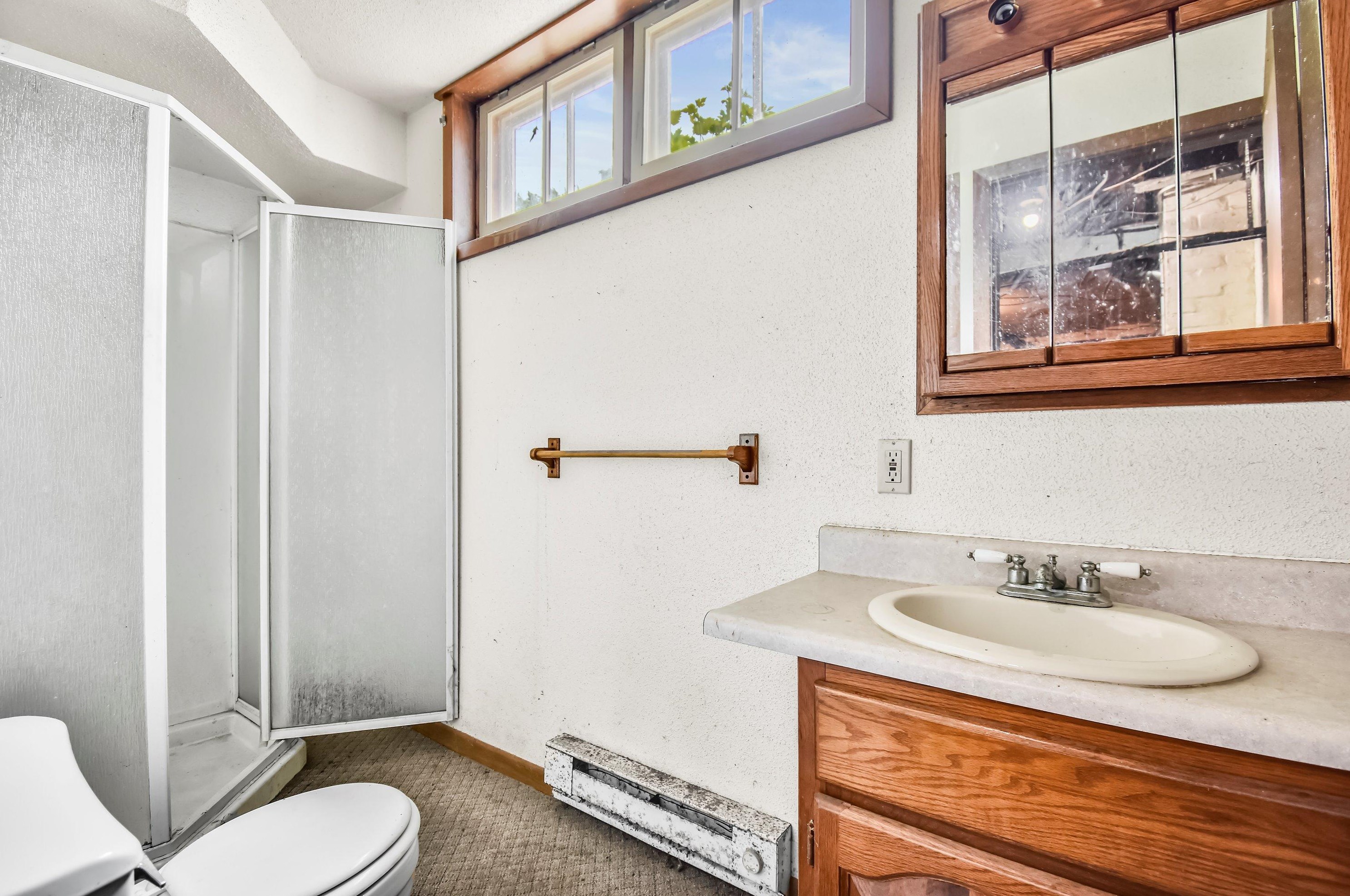 215 Valley St, Horicon WI  53032-1341 exterior