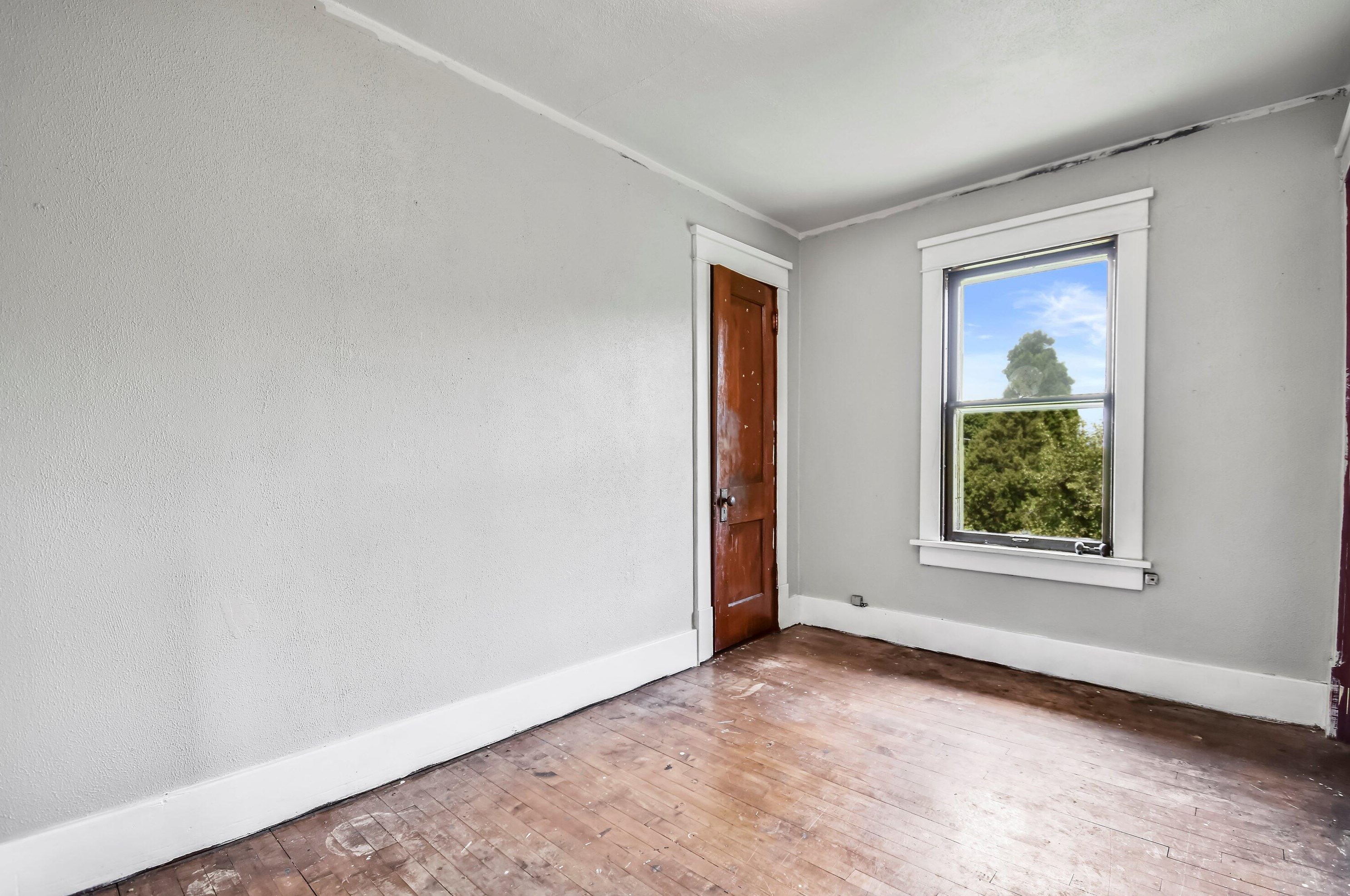 215 Valley St, Horicon WI  53032-1341 exterior