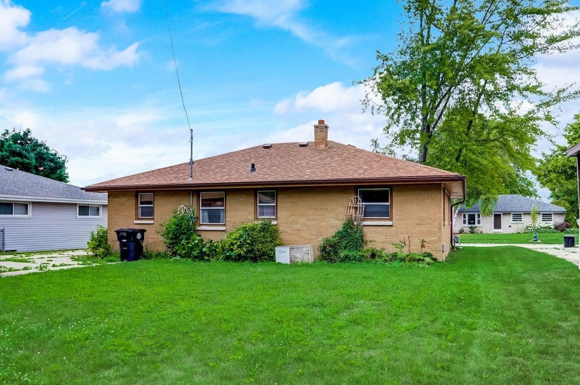 5378 Merrill Ave, Cudahy WI  53110-2112 exterior