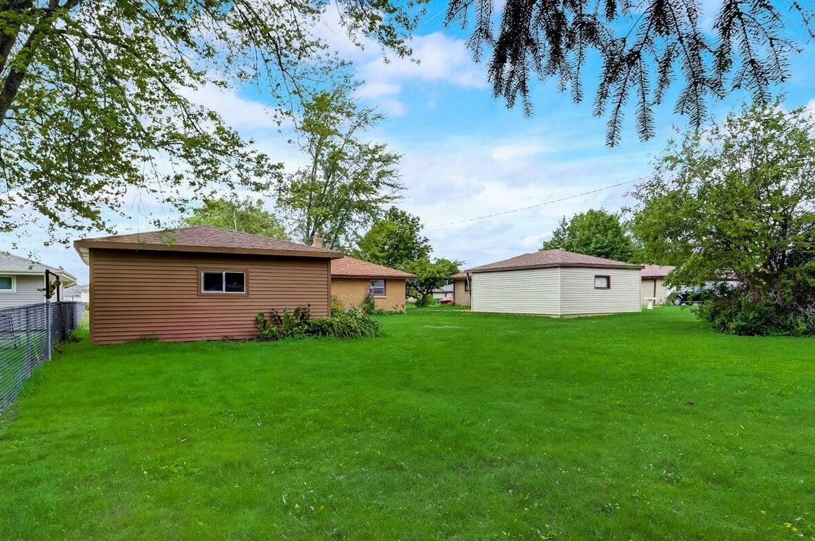 5378 Merrill Ave, Cudahy WI  53110-2112 exterior