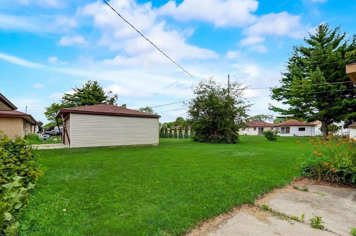 5378 Merrill Ave, Cudahy WI  53110-2112 exterior