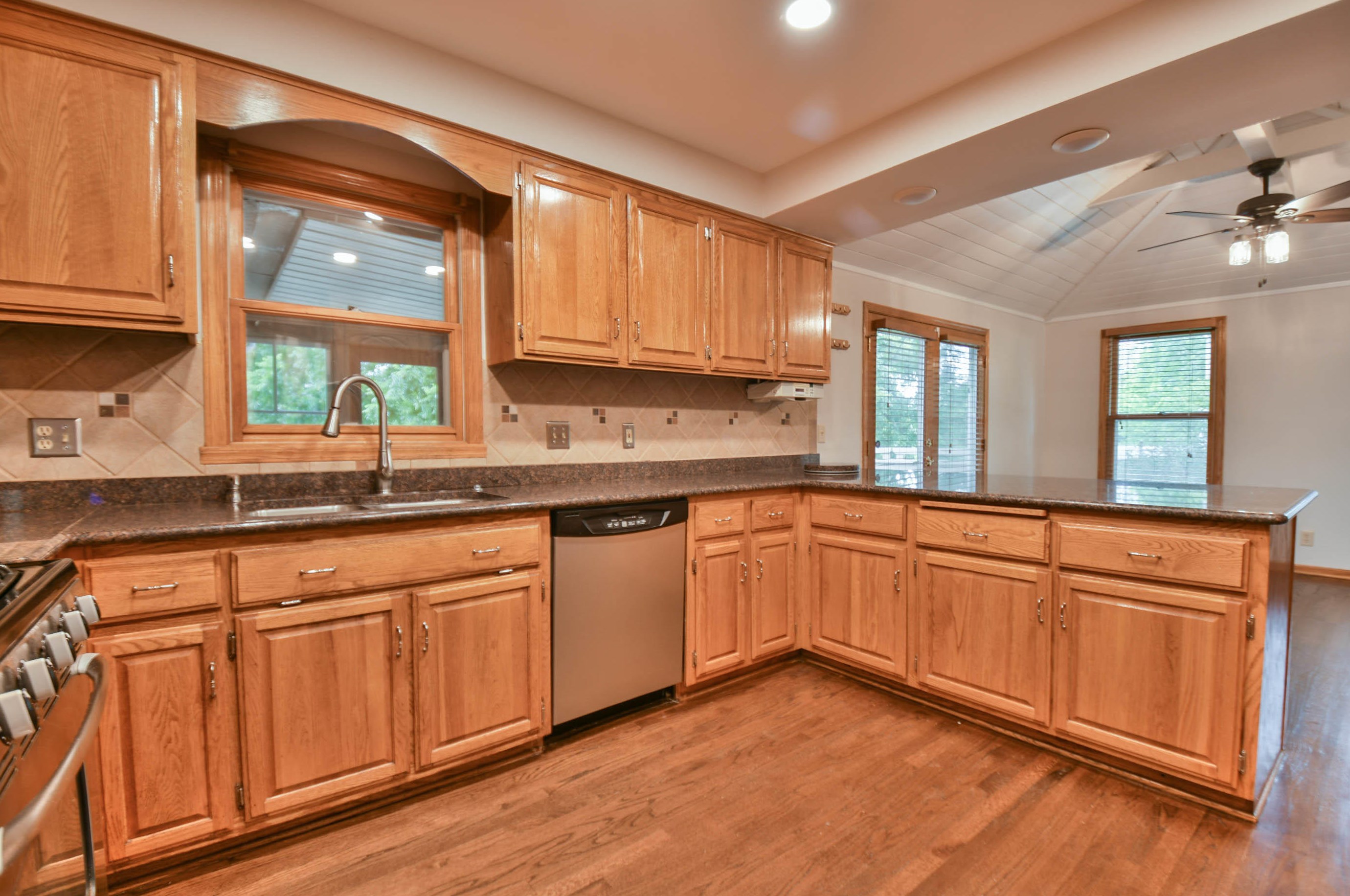 17740 Bolter Ln, Brookfield WI  53045-3457 exterior