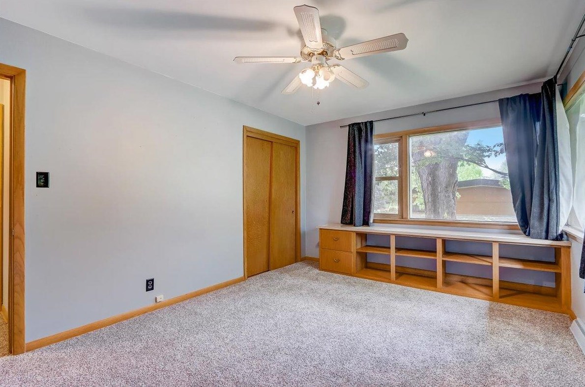 3925 169th St, Brookfield WI  53005-2149 exterior
