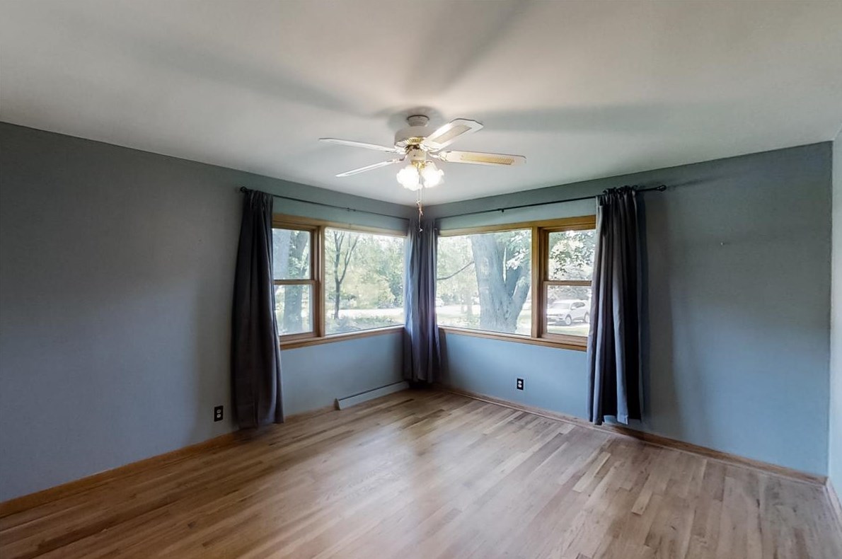 3925 169th St, Brookfield WI  53005-2149 exterior