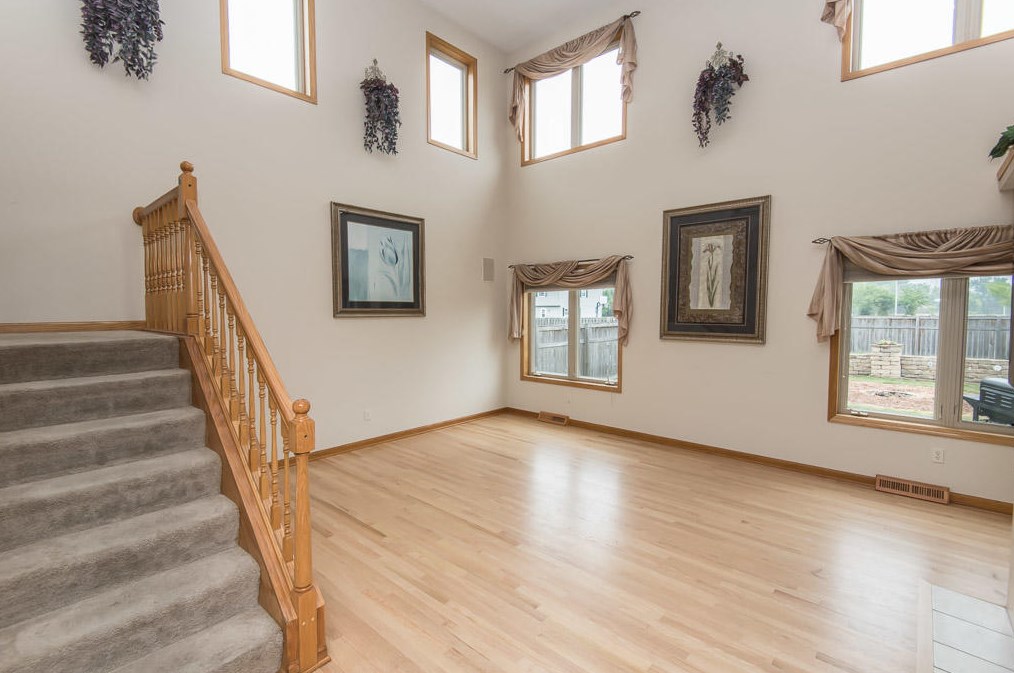 6210 Elaine Ave, Cudahy WI  53110-2919 exterior