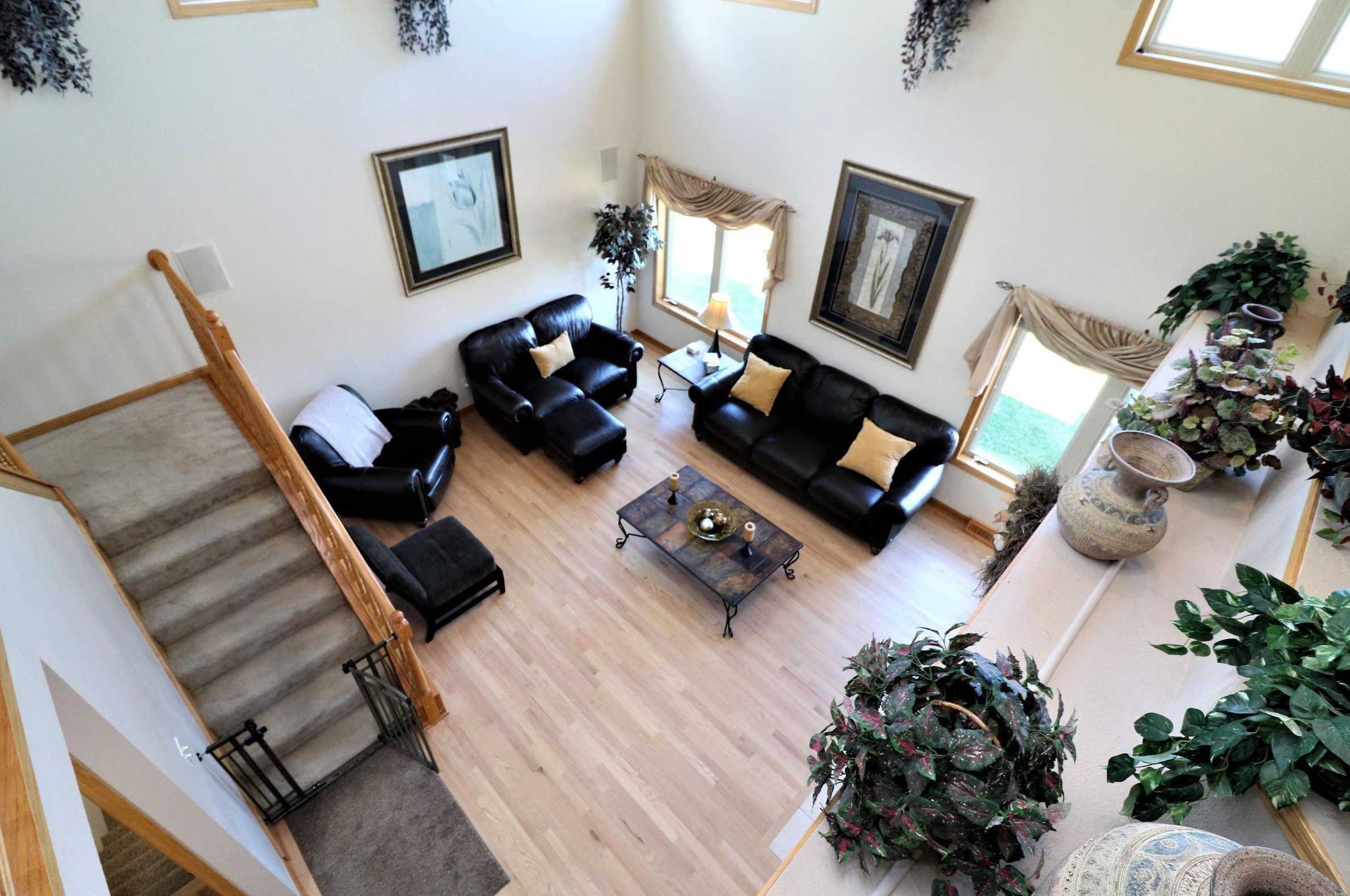 6210 Elaine Ave, Cudahy WI  53110-2919 exterior