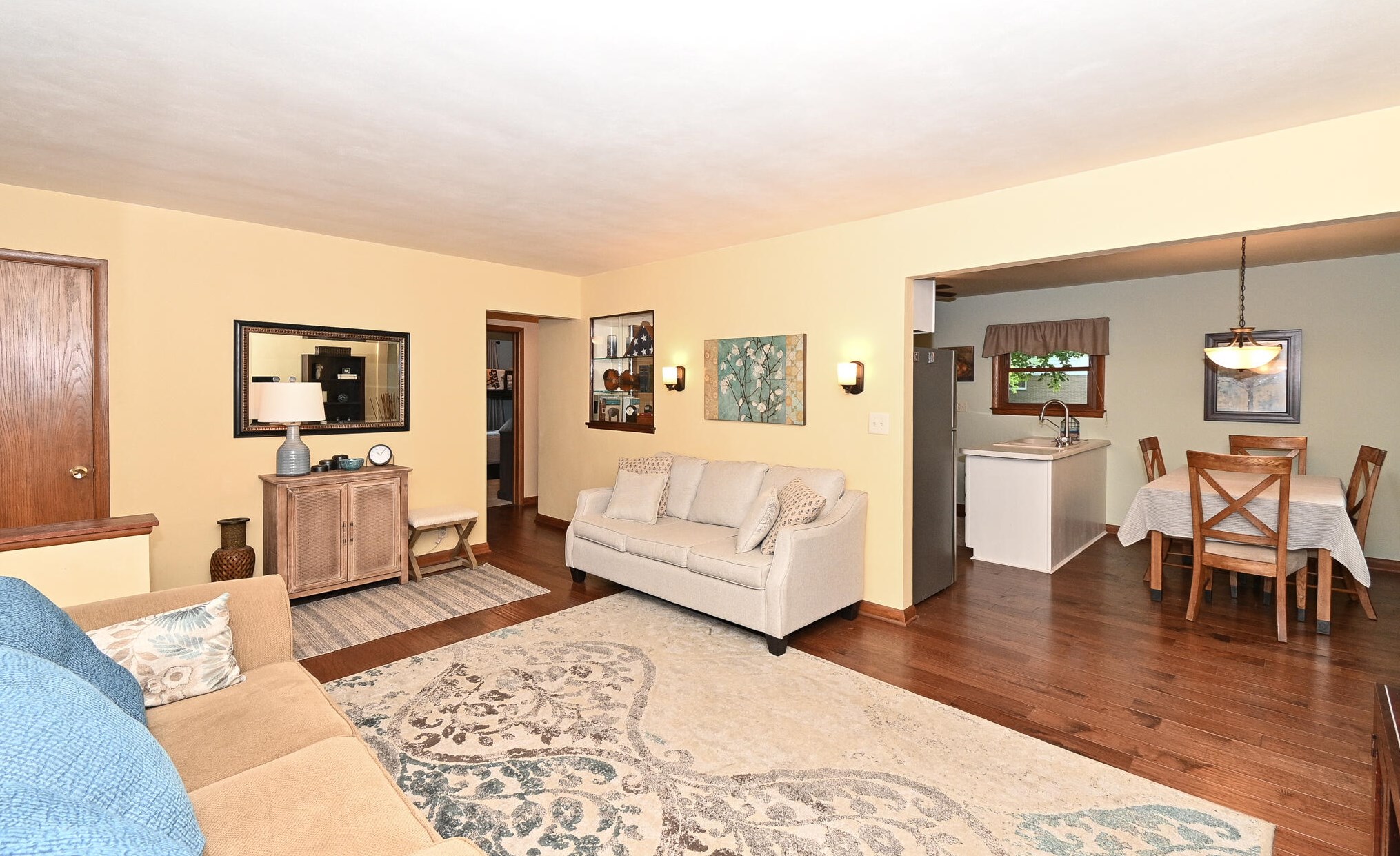 7460 49th St, Hales Corners WI  53132-9443 exterior