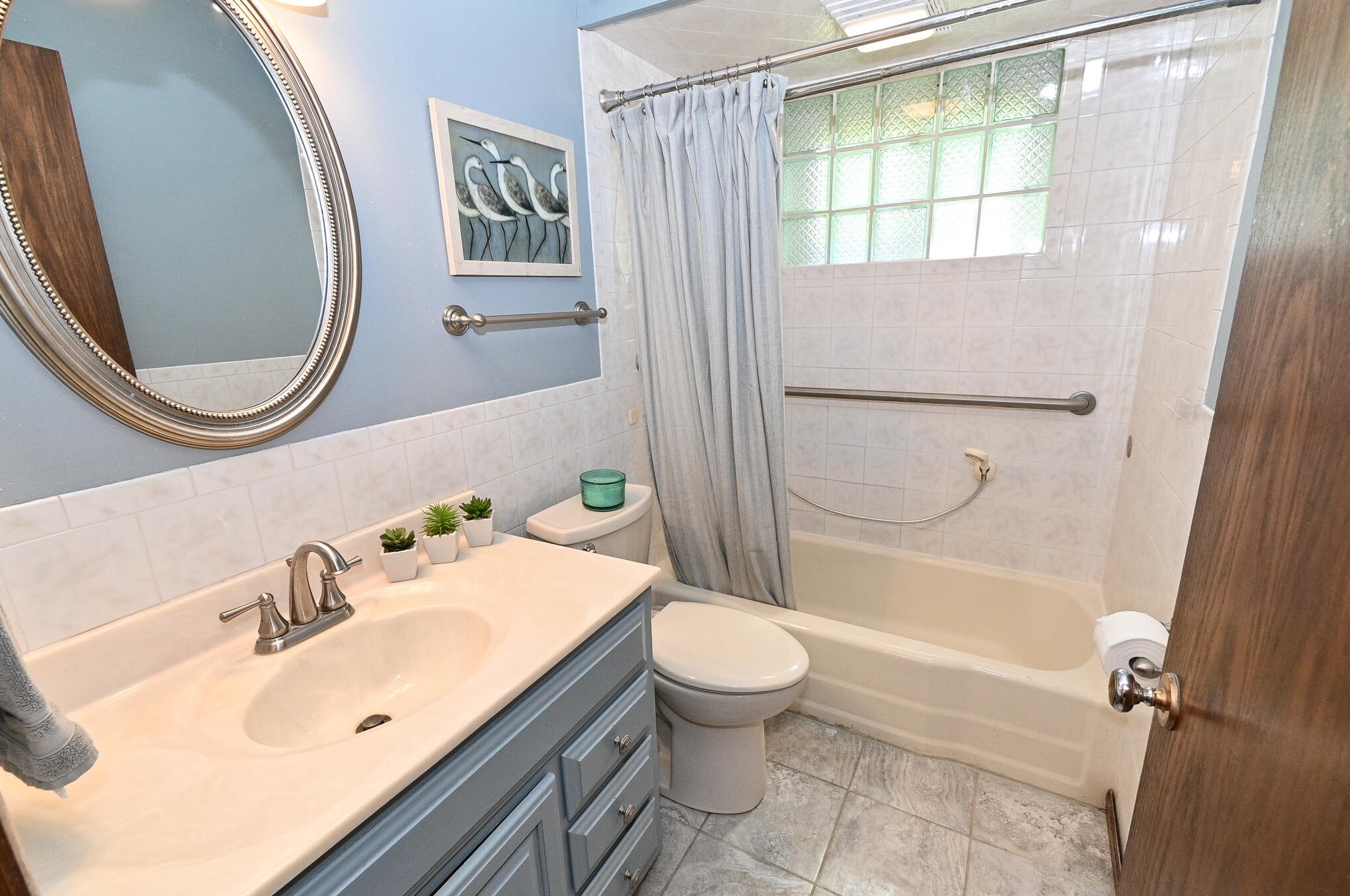 7460 49th St, Hales Corners WI  53132-9443 exterior