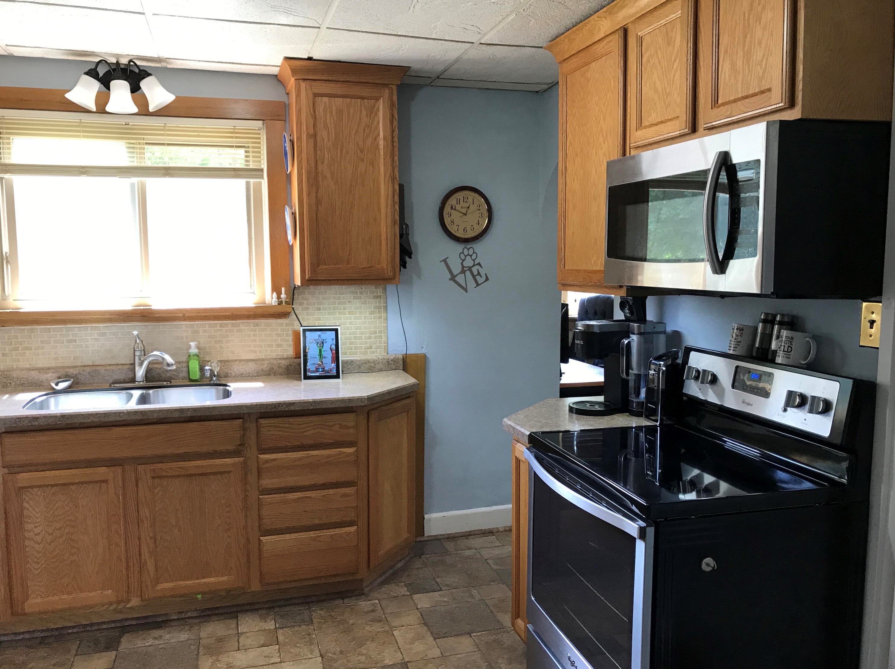 1204 9th St, Sheboygan WI  53081-3407 exterior