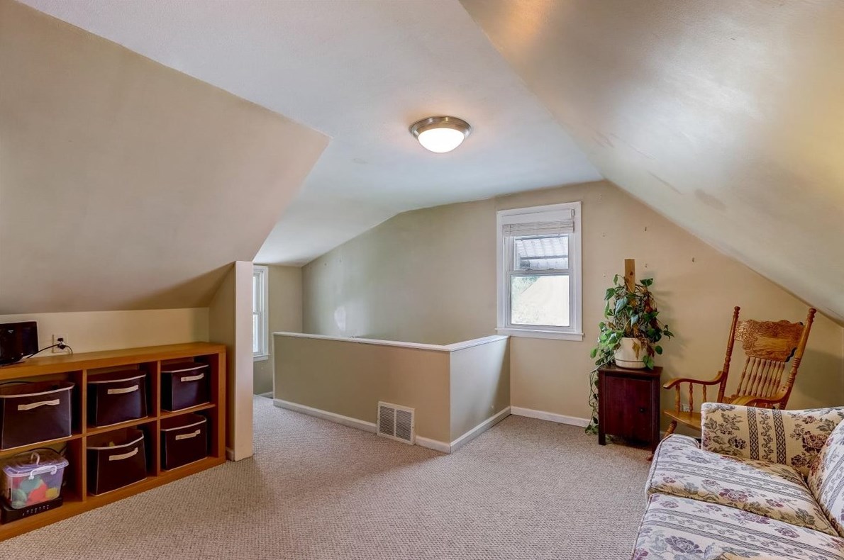 3172 80th St, Milwaukee WI  53219-3501 exterior