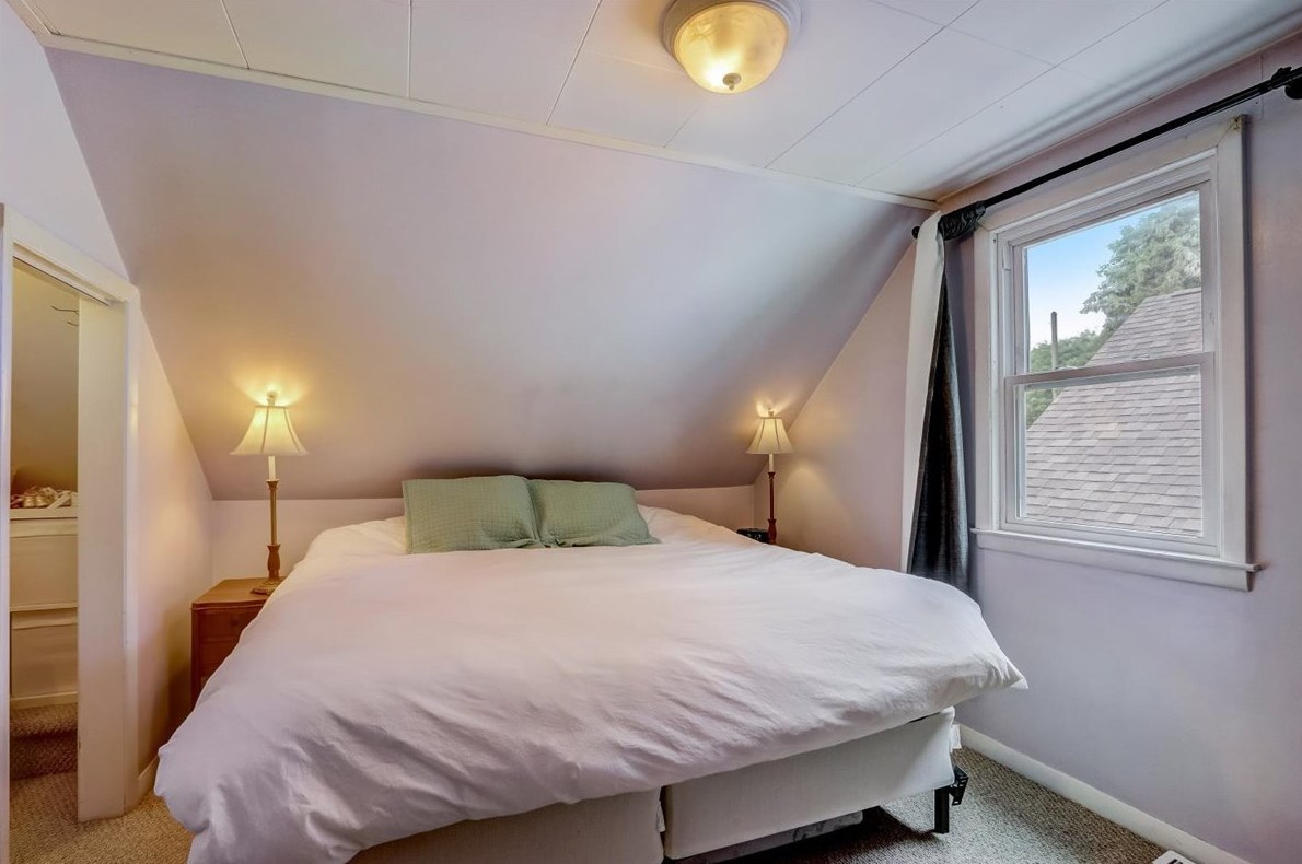 3172 80th St, Milwaukee WI  53219-3501 exterior