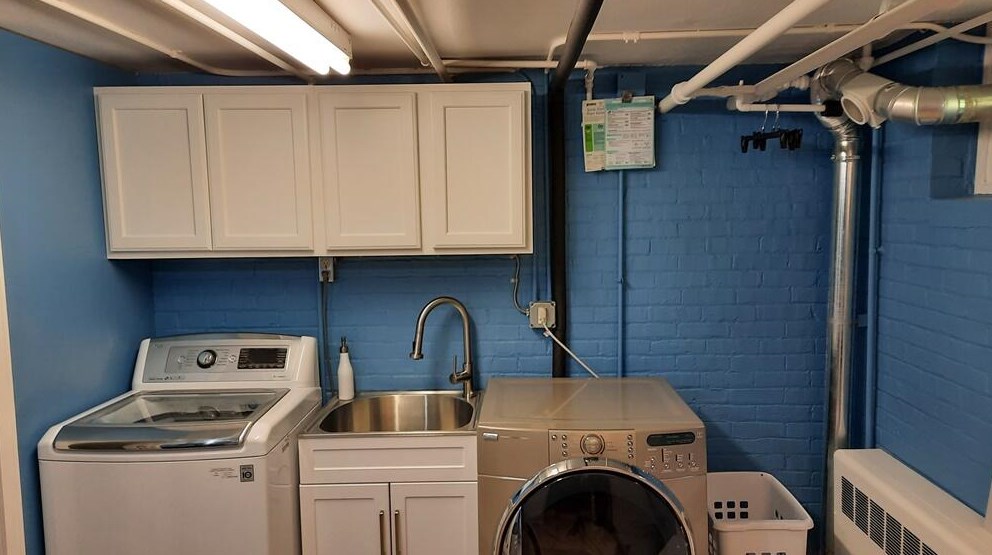 2419 9th St, Sheboygan WI  53083-4906 exterior