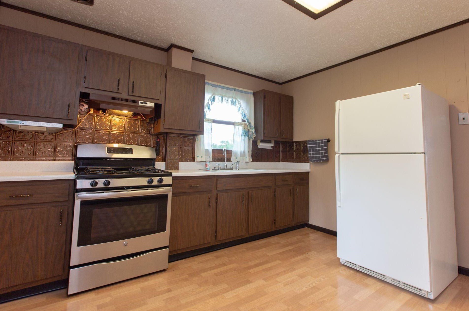 7354 36th St, Hales Corners WI  53132-9466 exterior