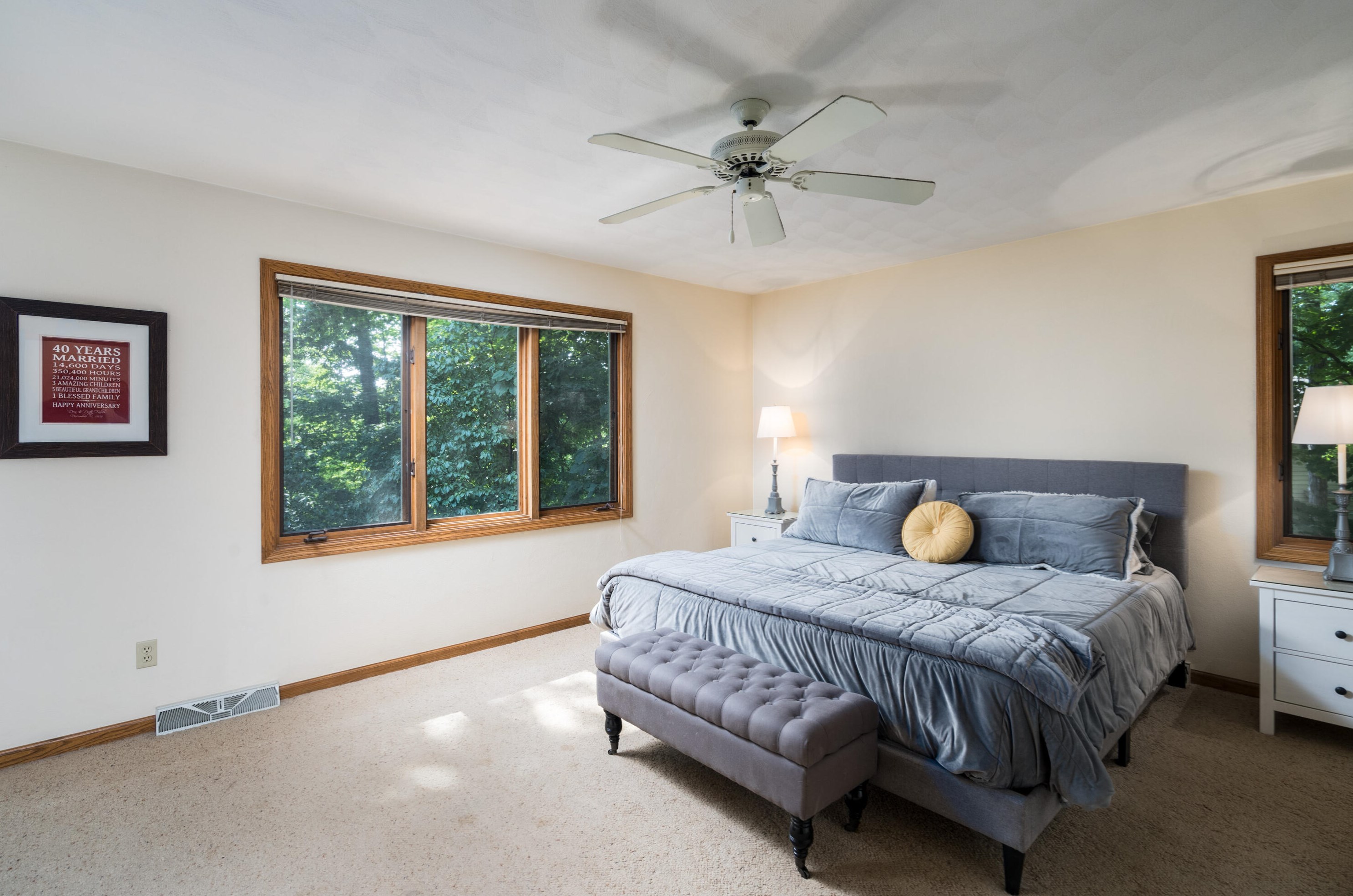 940 Satinwood Ct, Brookfield WI  53005-6852 exterior