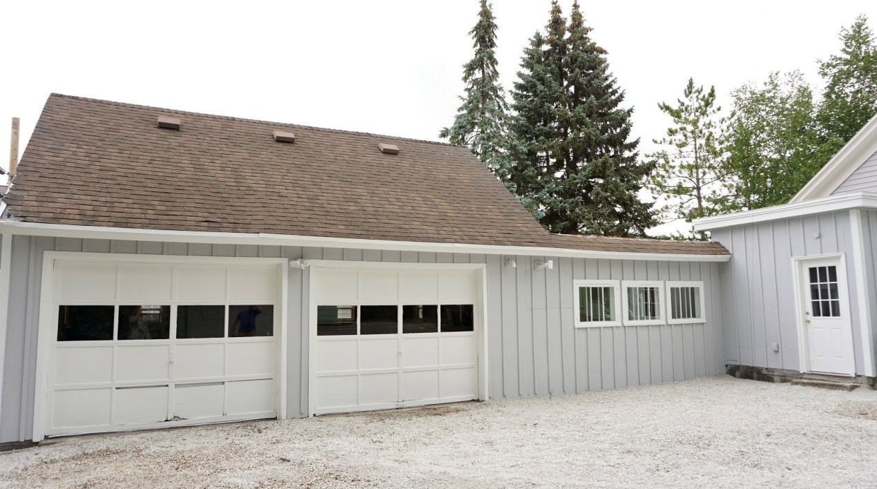 1024 New St, Union Grove WI  53182-1108 exterior