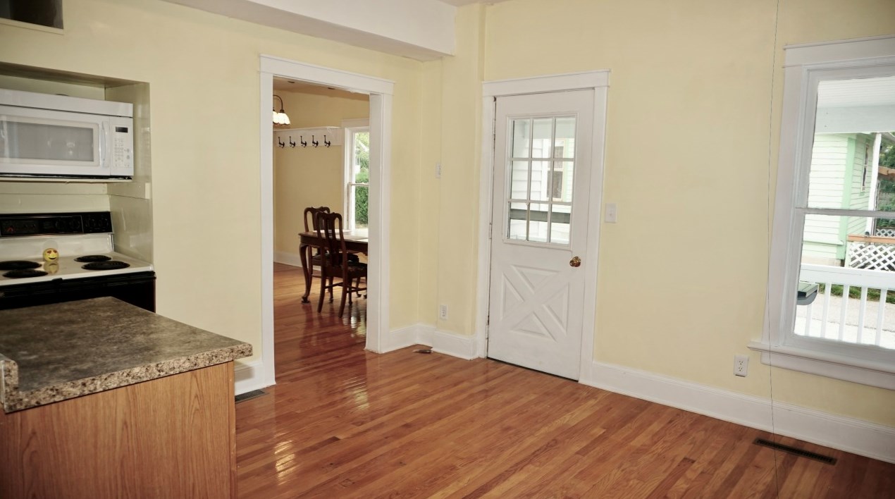 1024 New St, Union Grove WI  53182-1108 exterior