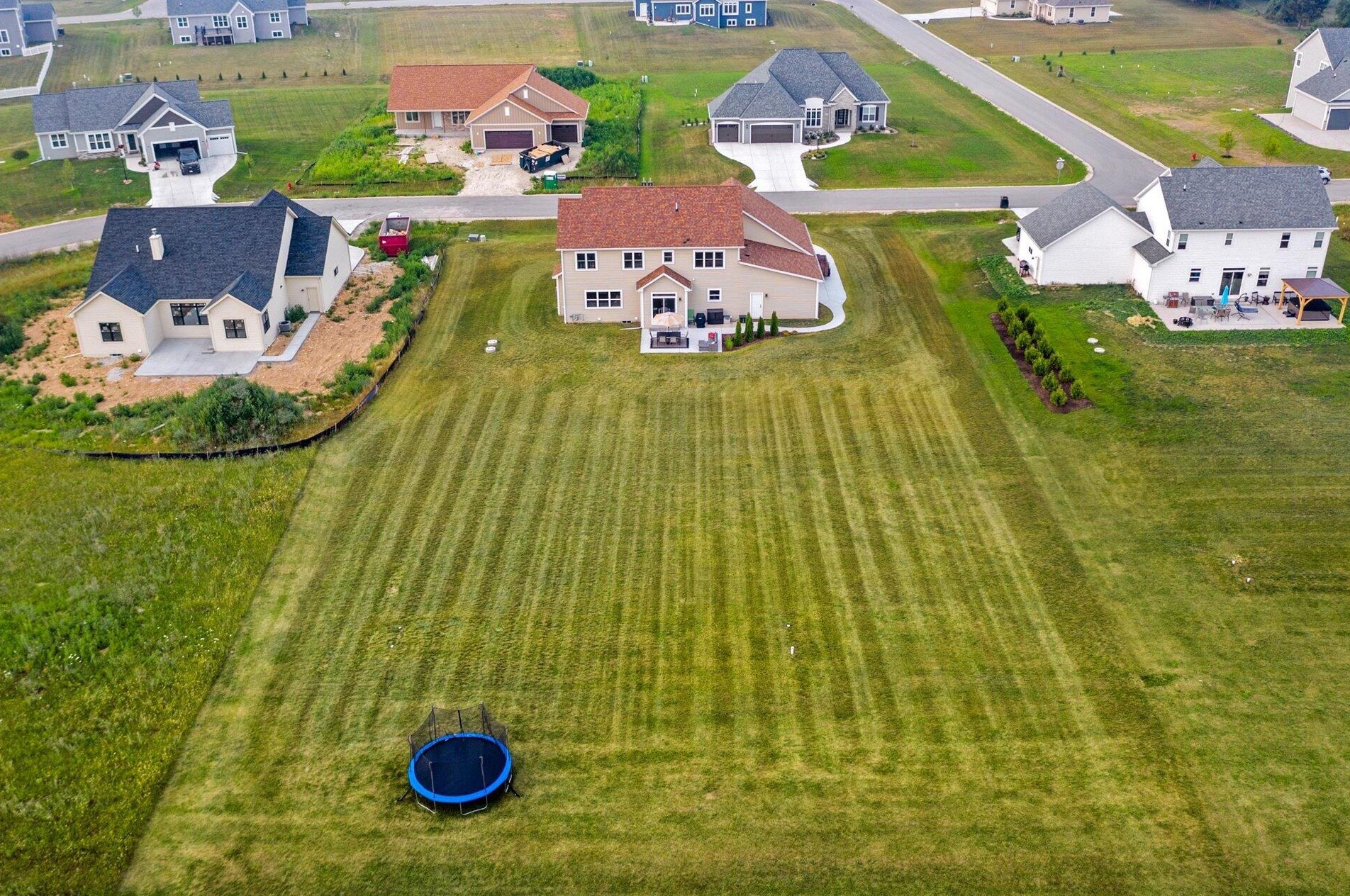 805 Westwind Dr, Eagle WI  53119 exterior