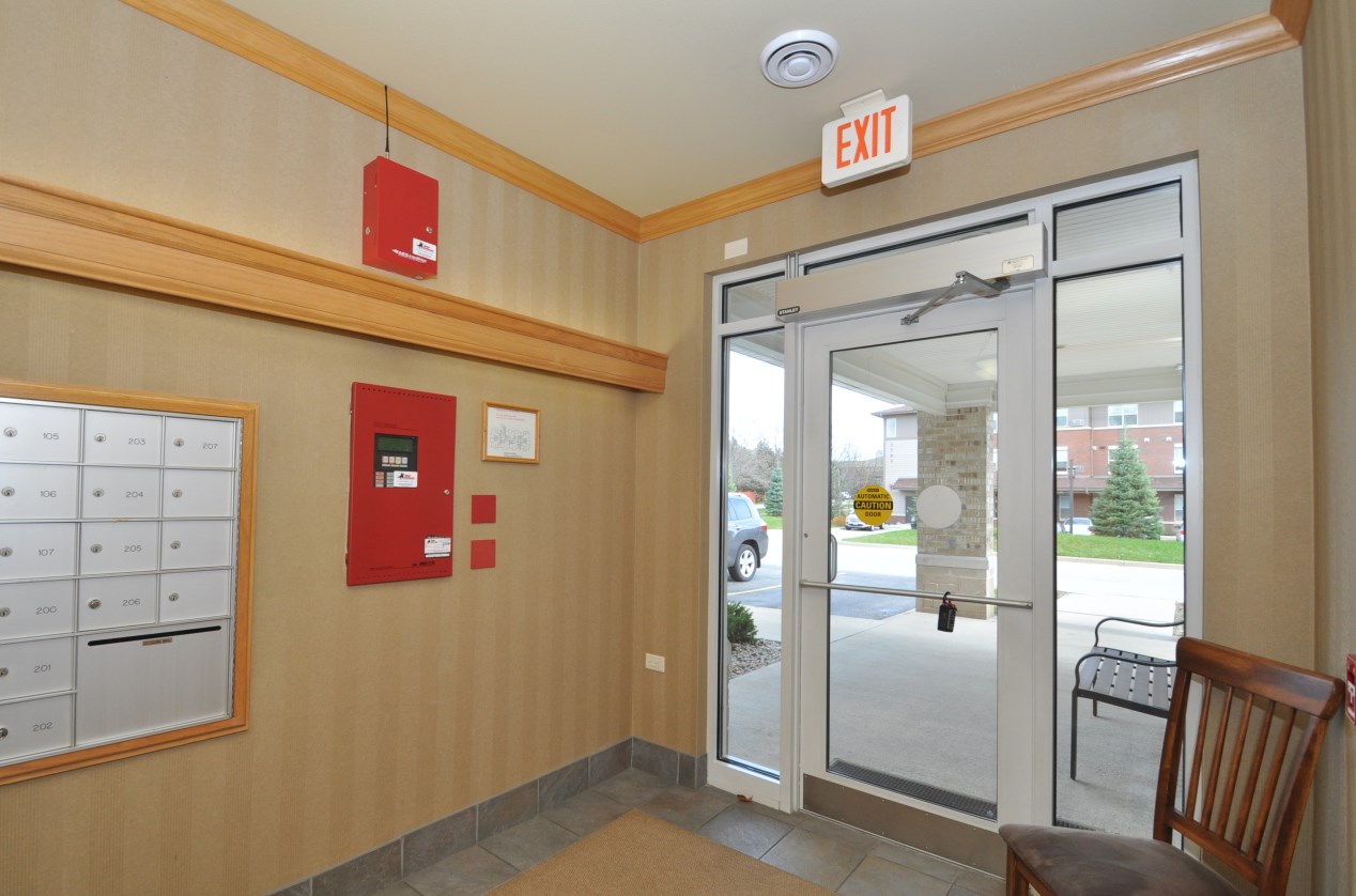 7710 51st St, Hales Corners WI  53132-9693 exterior