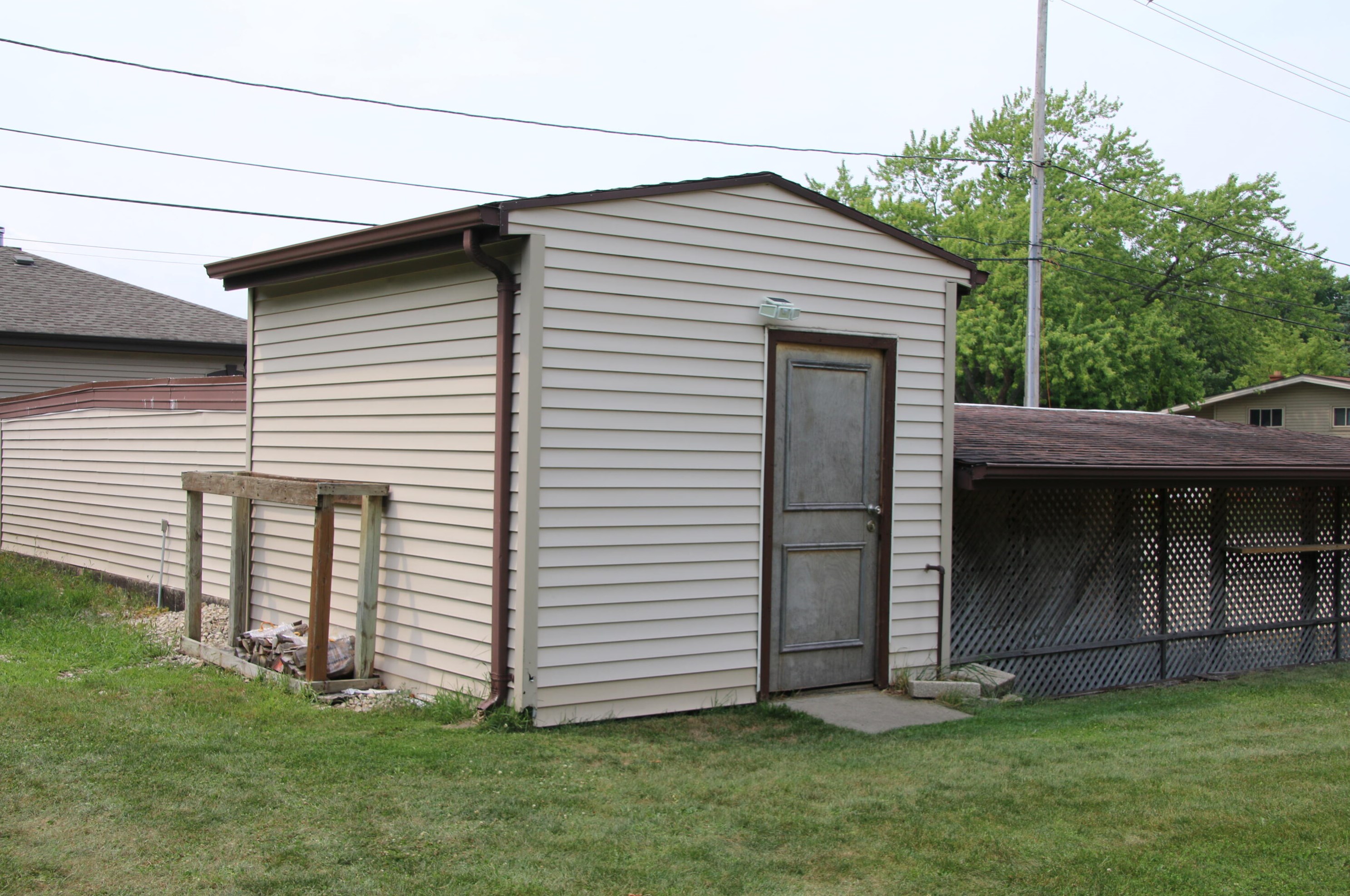 2800 17th Ave, South Milwaukee WI  53172-2916 exterior