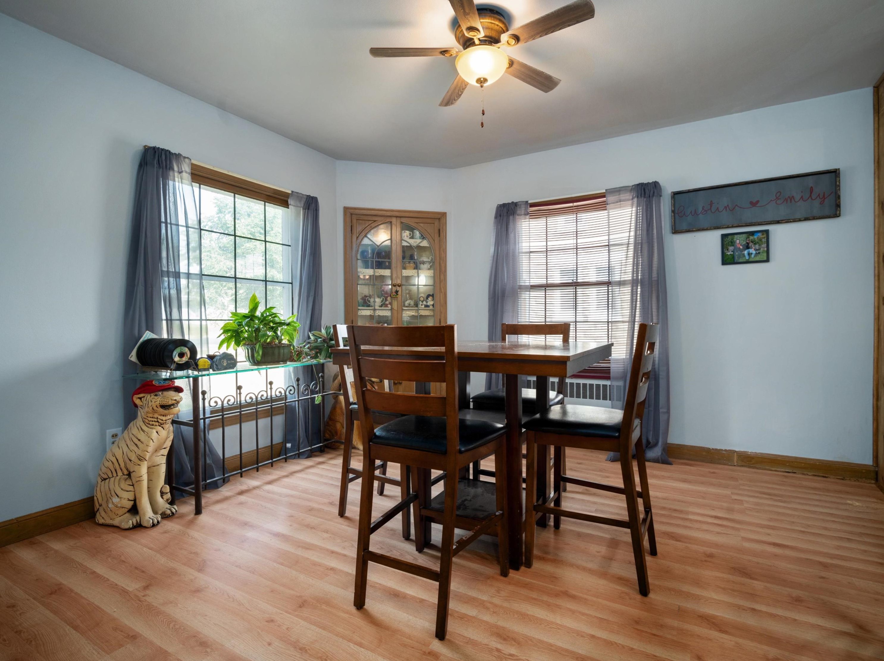 337 North St, Plymouth WI 53073-1227 exterior