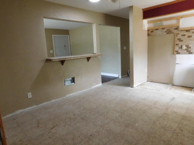 741 Edgewood Ave, South Milwaukee WI  53172-3847 exterior