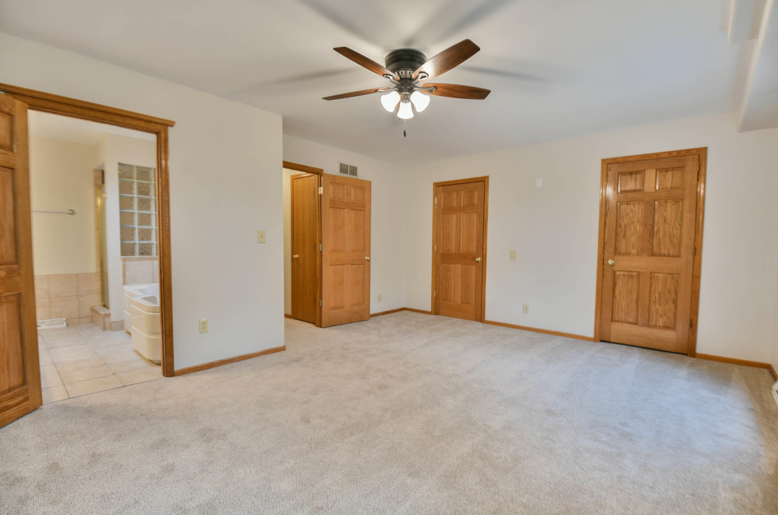 17740 Bolter Ln, Brookfield WI  53045-3457 exterior