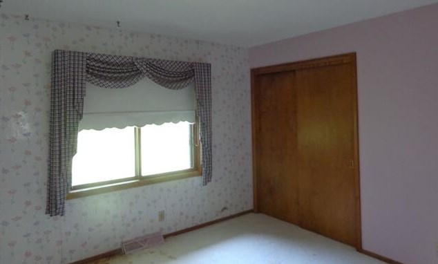 424 Douglas Ct, Whitewater WI  53190-1627 exterior