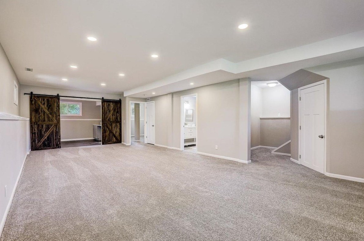 2829 Farview Dr, Richfield WI  53076-9712 exterior