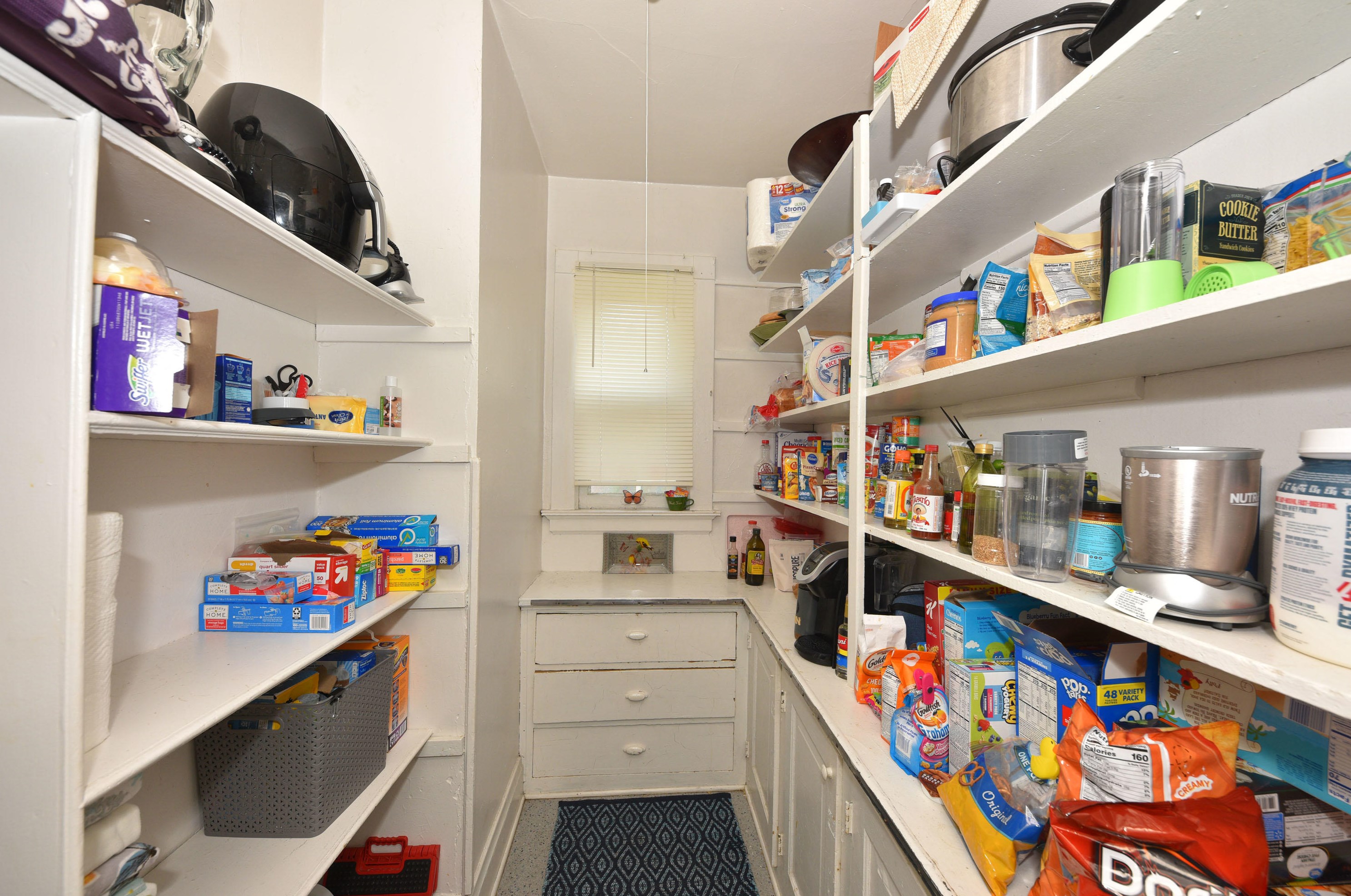 2972 Cramer St, Milwaukee WI 53211-3240 exterior