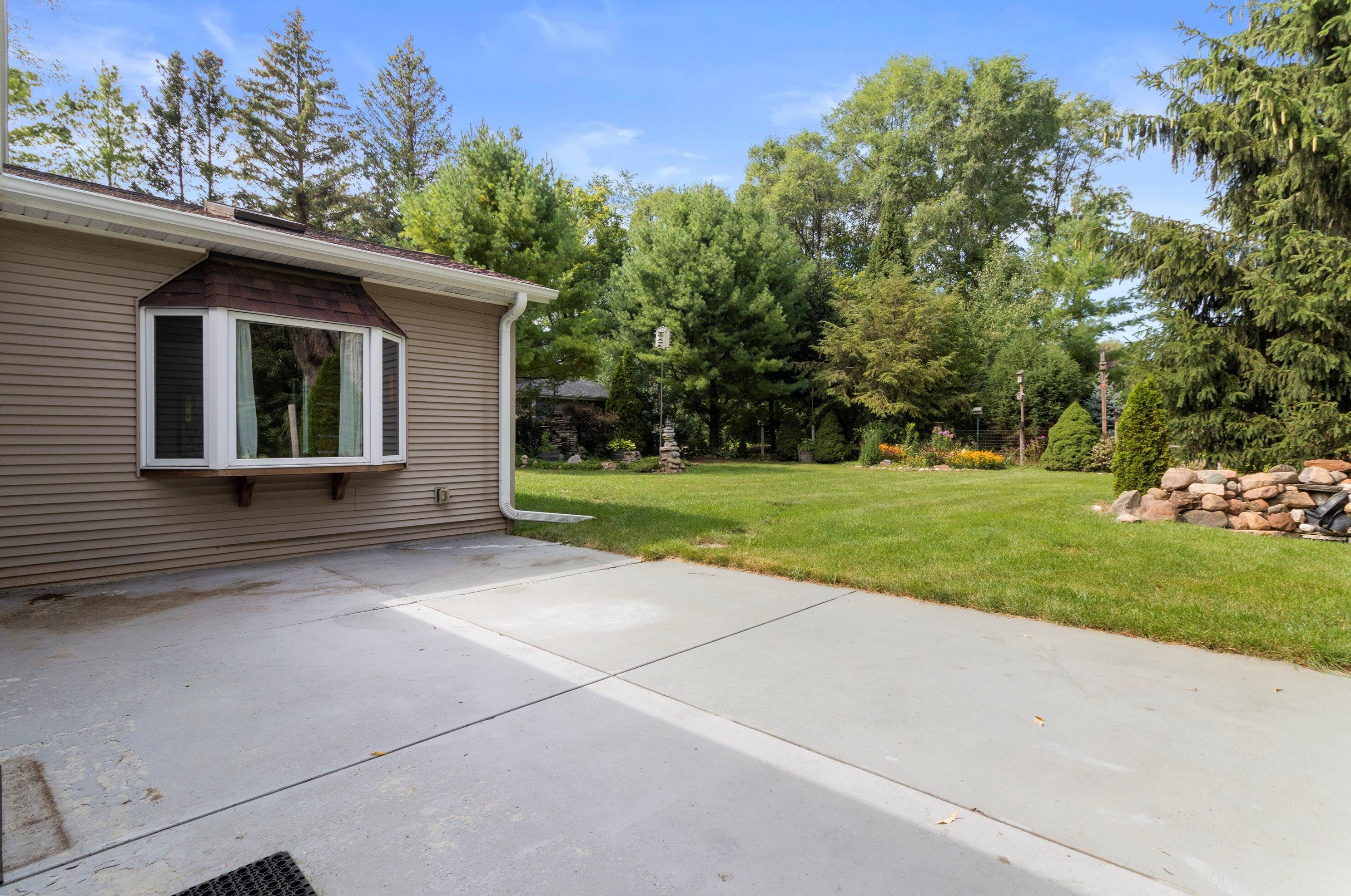 4326 Mona Park Rd, Racine WI  53405-1209 exterior