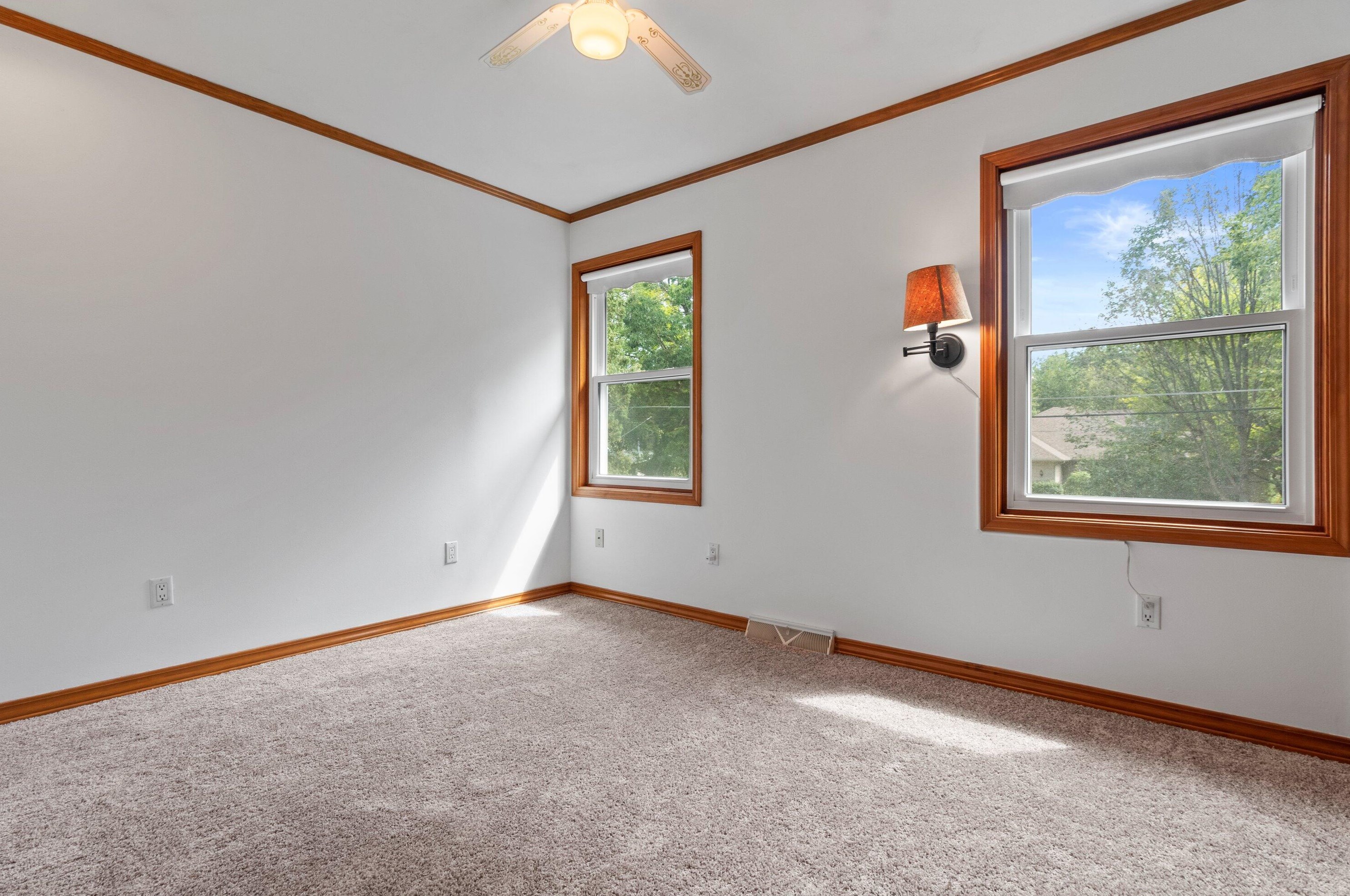 4326 Mona Park Rd, Racine WI  53405-1209 exterior
