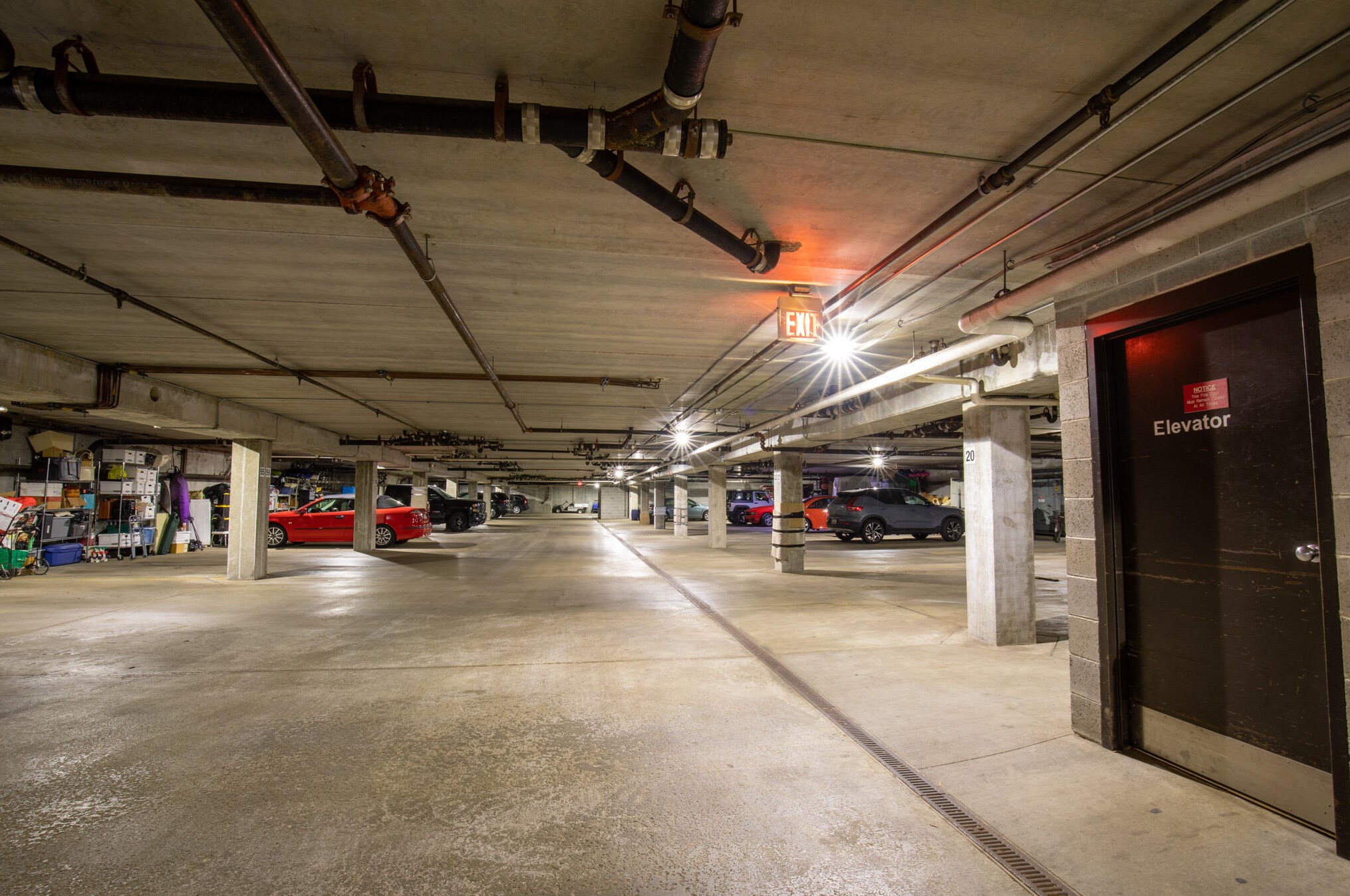 35 Harborview Dr, Racine WI 53403-4602 exterior